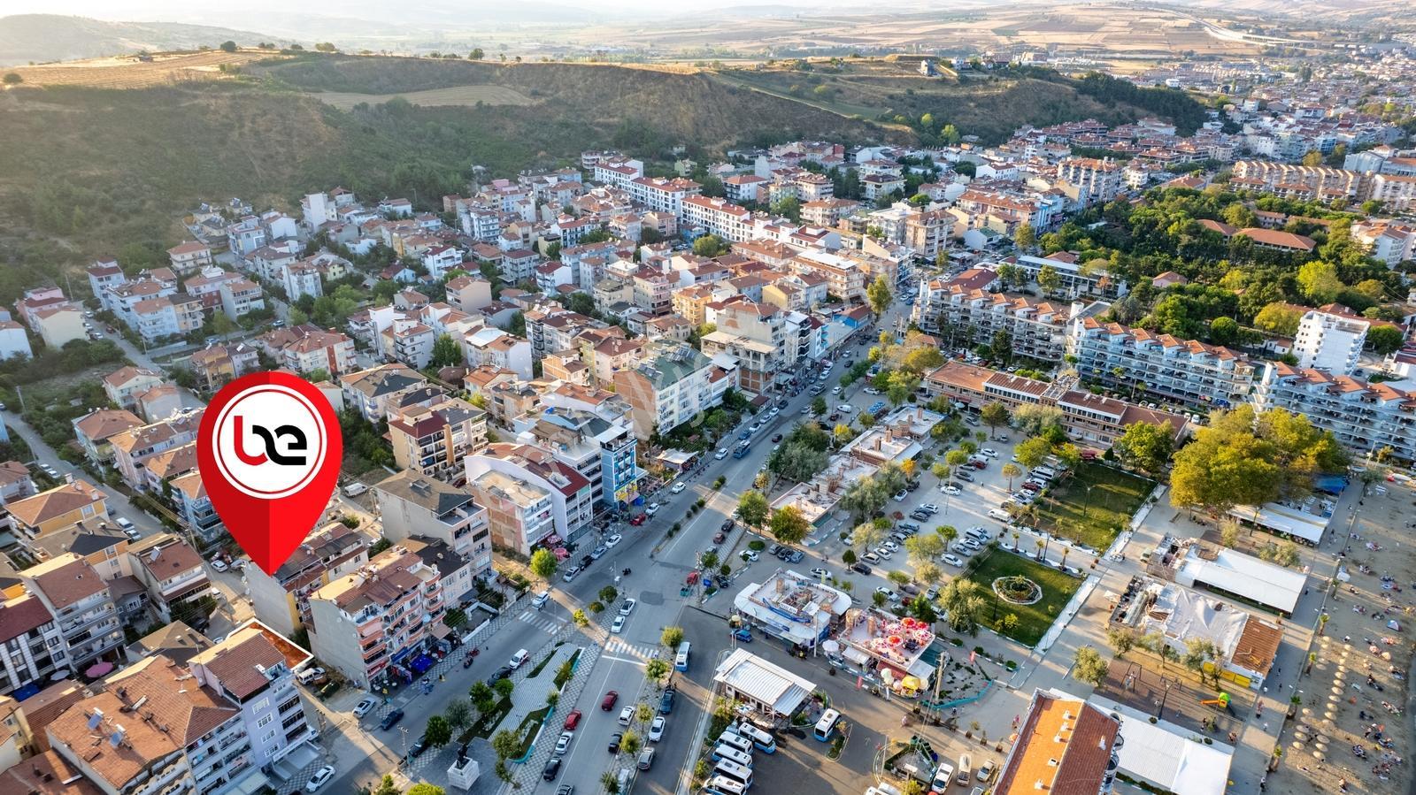 Kumbağ Pazar Sokağında Satılık Köşe Bitişik Nizam İmarlı Arsa — fotoğraf 6