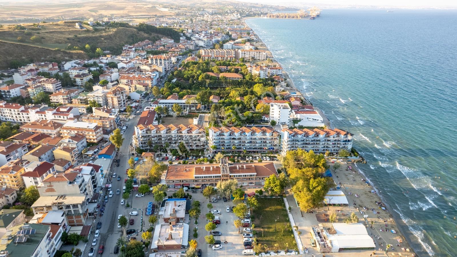 Kumbağ Pazar Sokağında Satılık Köşe Bitişik Nizam İmarlı Arsa — fotoğraf 17