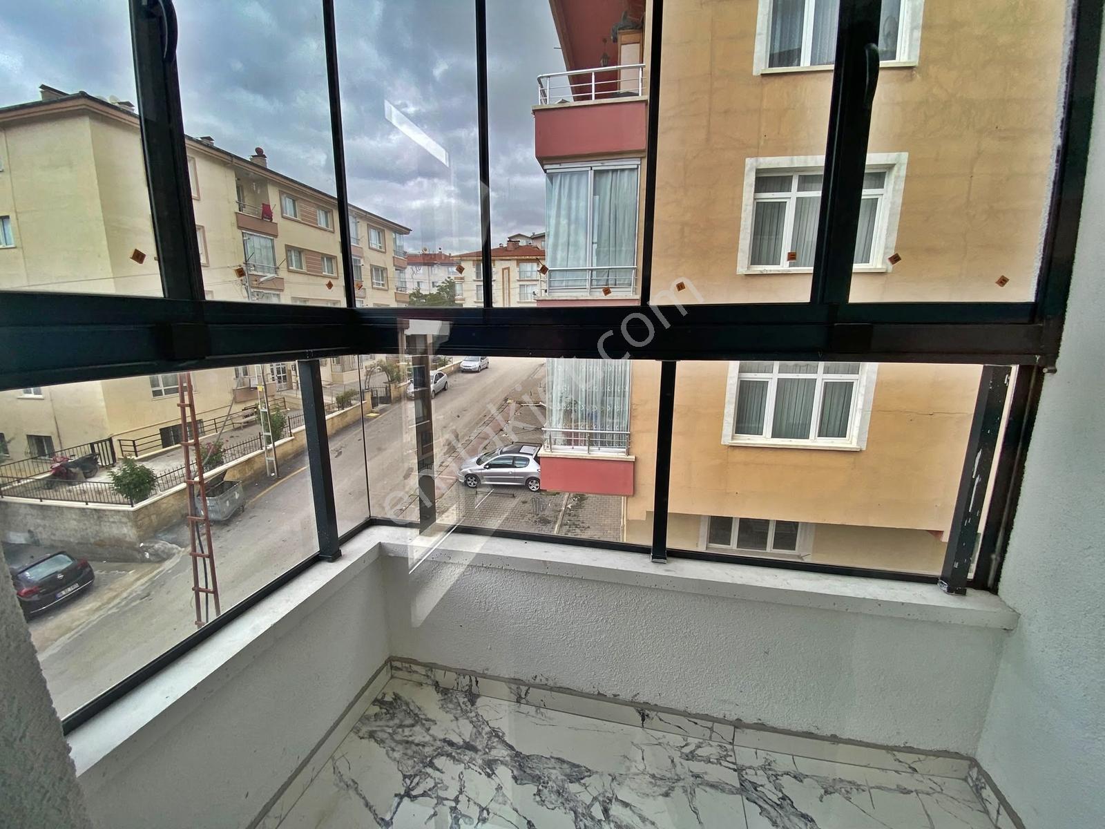 Kaya Grup'tan Yeşilbayır'da Yeni Binada Ön Cephe Ara Kat Satılık — fotoğraf 16