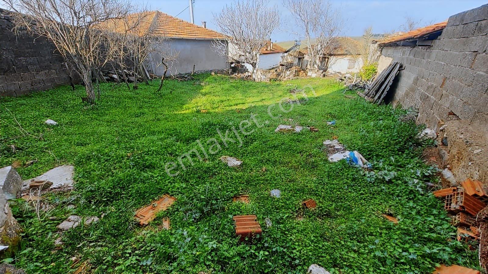 Sinirli Köyünde Elektrik Suyu Aktif Konut İmarlı Arsa — fotoğraf 4