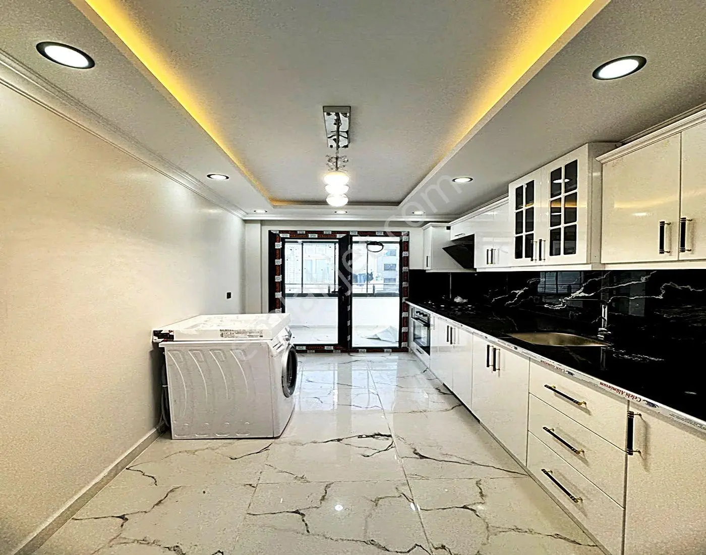 Yıldırım'dan Metrobüse 10 Dk Sıfır Geniş M2 Çift Balkonlu Tek Daire Üzeri Ankastre Seti İçinde Daire — fotoğraf 5