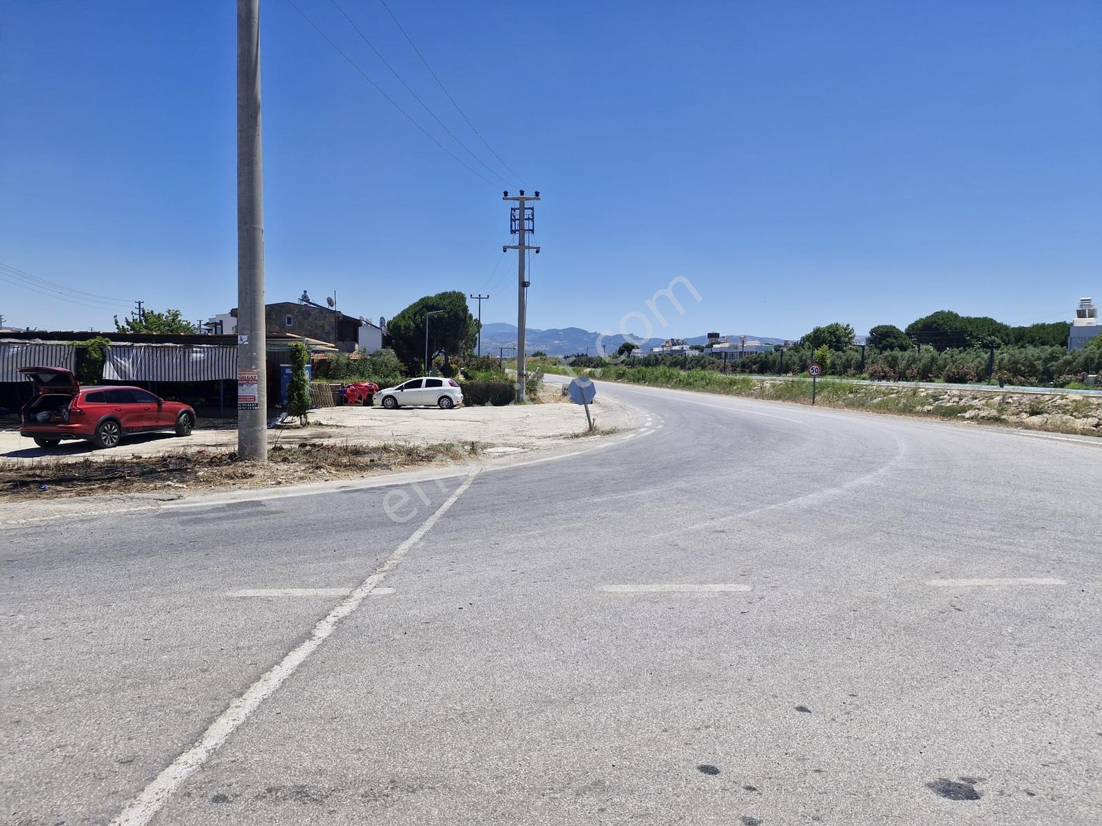 Huzur^dan Denize Yürüme Mesafesinde Müstakil Köşe Parsel Arsalar — fotoğraf 9