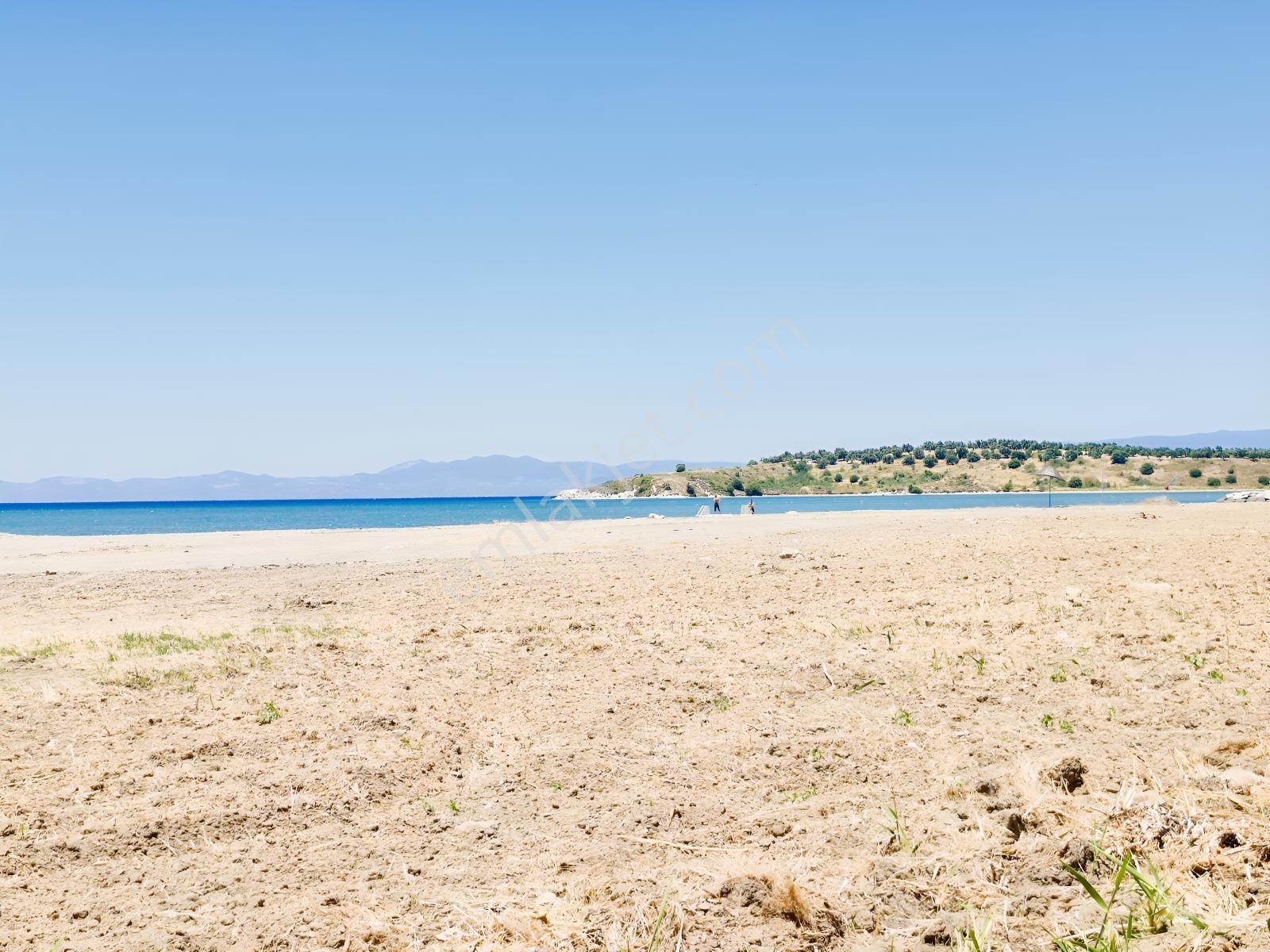 Huzur^dan Denize Yürüme Mesafesinde Müstakil Köşe Parsel Arsalar — fotoğraf 11