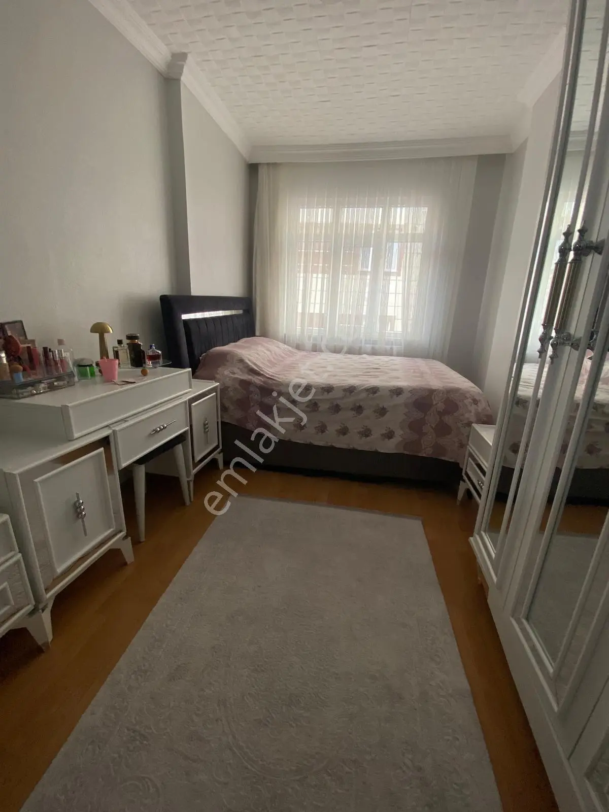 Zübeyde Hanım Mahallesi'nde Satılık Ara Kat Daire — fotoğraf 5