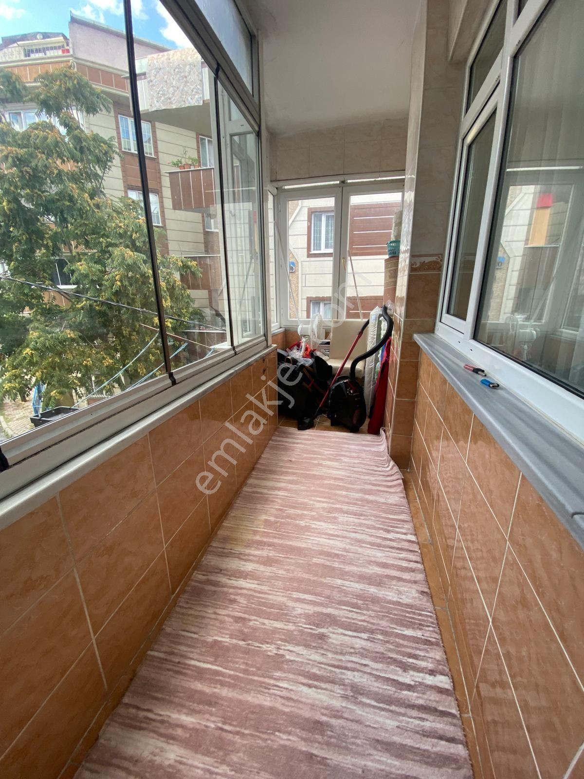 Zübeyde Hanım Mahallesi'nde Satılık Ara Kat Daire — fotoğraf 12