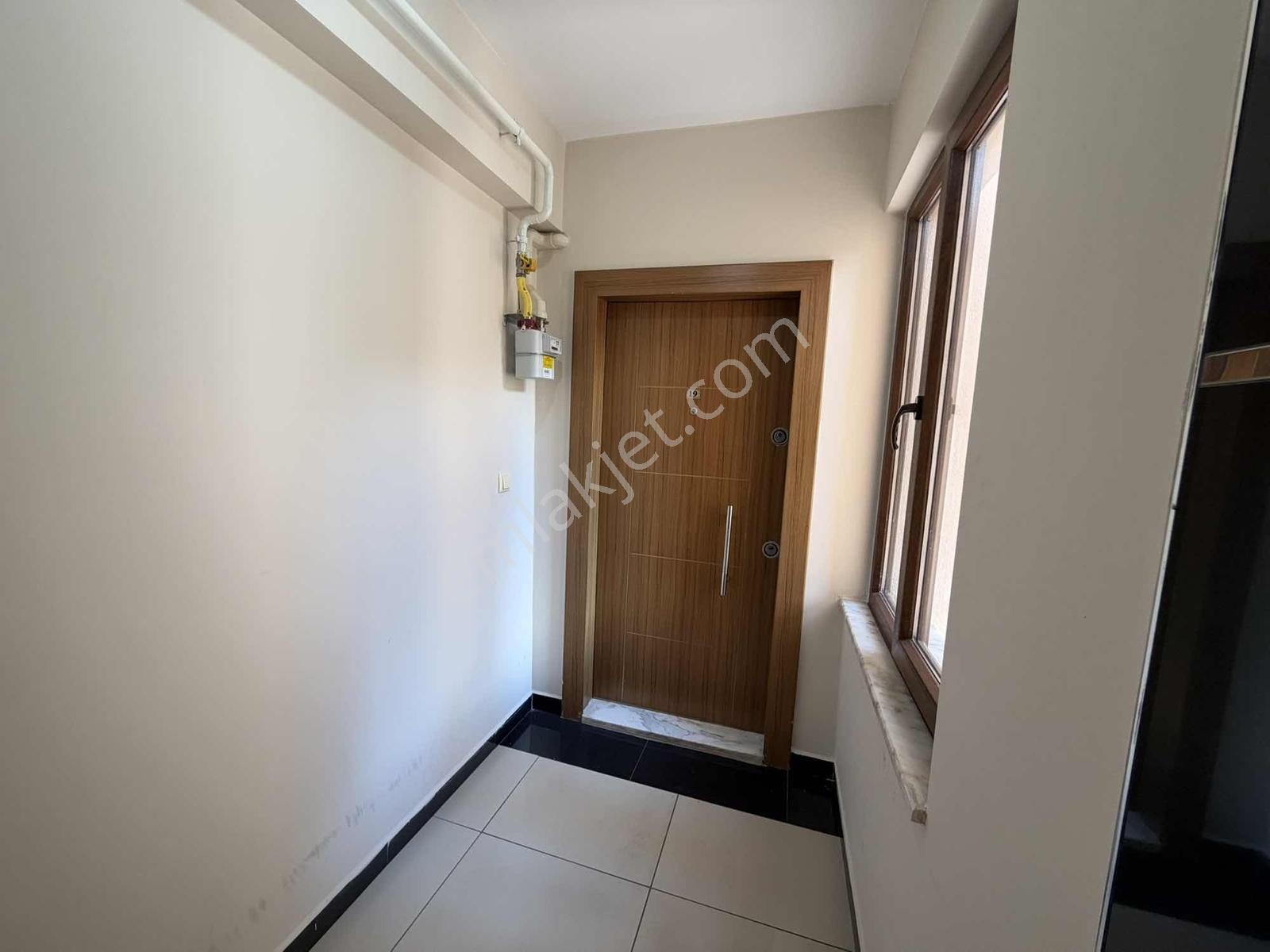 Gedikkayada Site İçi Geniş Ferah 3+1 Daire Satılık Daire — fotoğraf 3