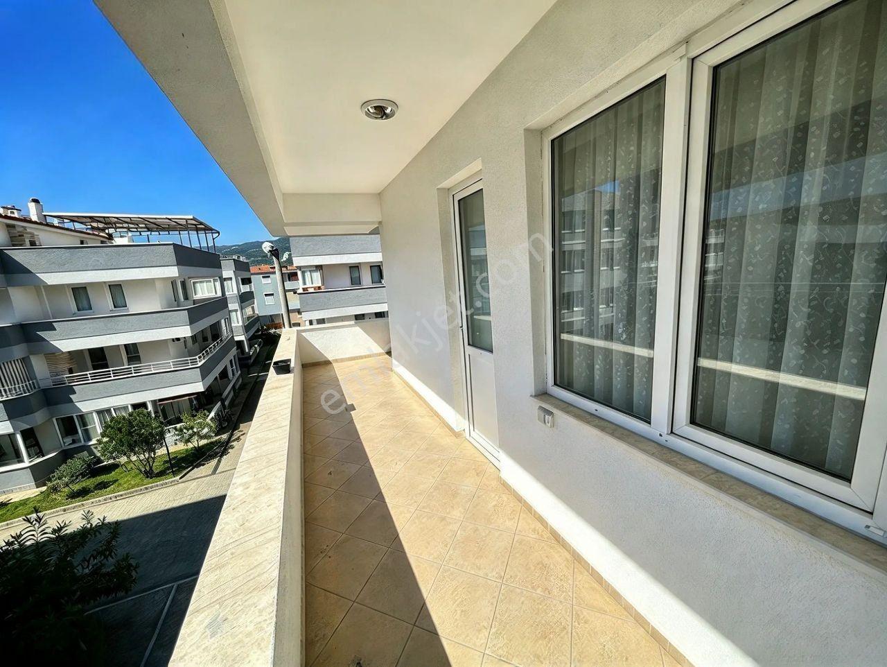 Uytundan Akçay-gürearası Cemiltemelde Siteiçi 5+1 Dubleks — fotoğraf 12