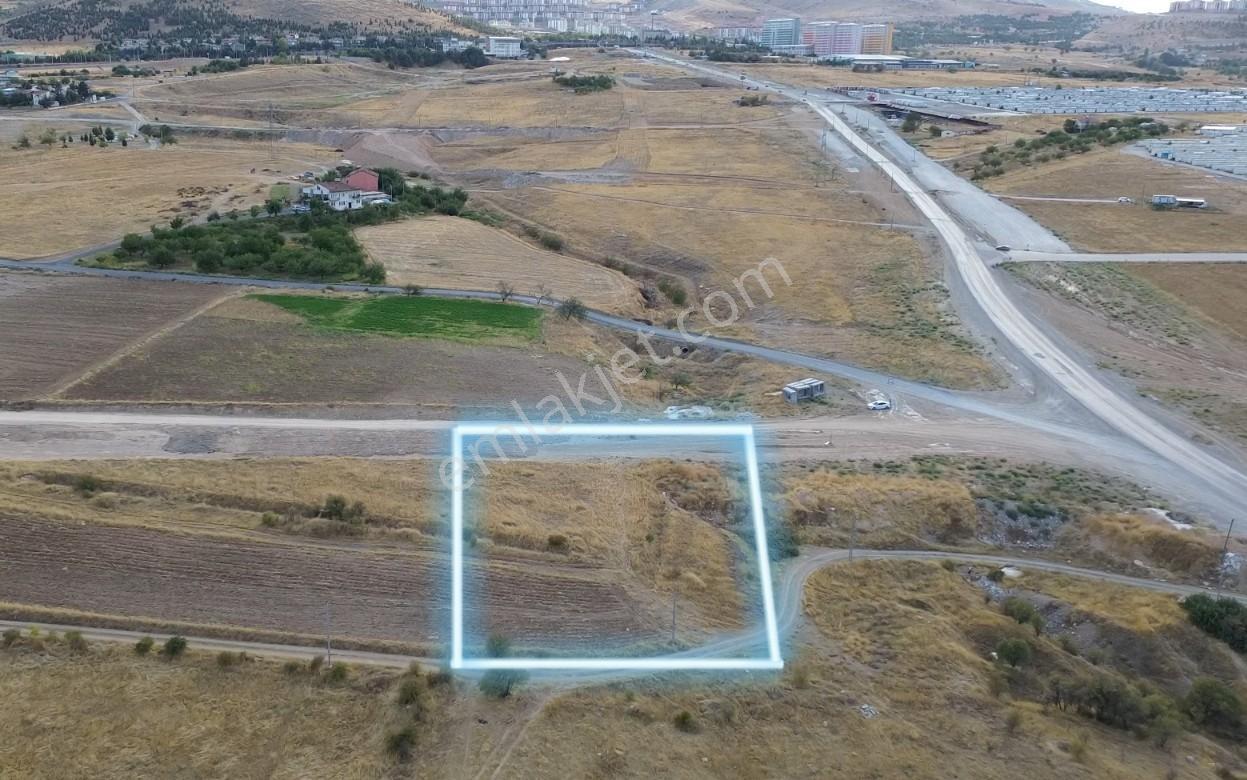 Özgür'den Bulgurlu'da Anayola Yakın Satılık 1.300 M² İmarlı Arsa — fotoğraf 3