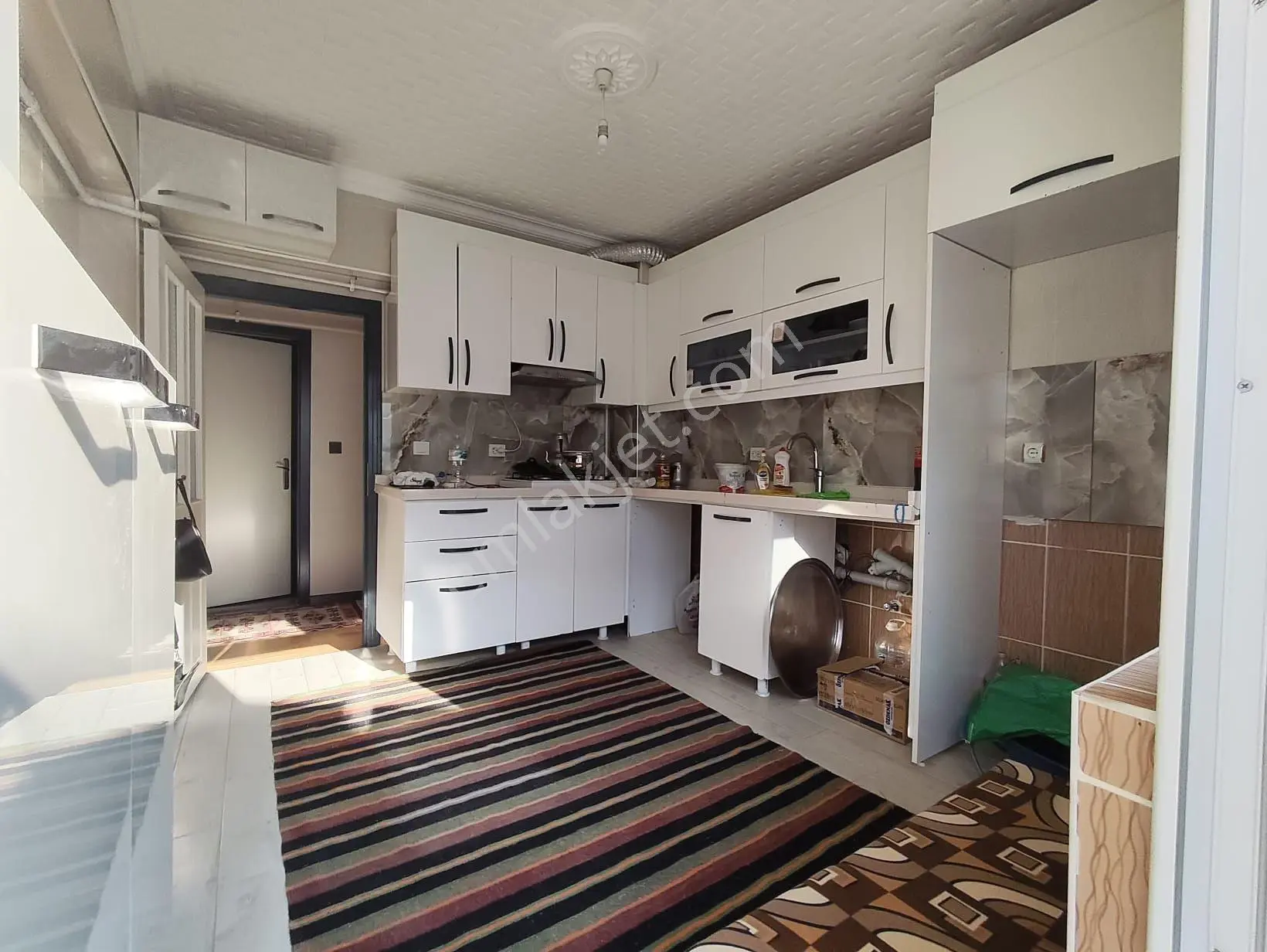 Yılmaz Gayrımenkulden 130 Metre Kare 3+1 Yapılı Masrafsız Koşe Başı — fotoğraf 16