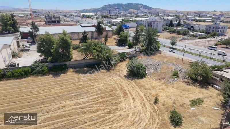Arstu Gm Fatma'dan Bulvara Sıfır Satılık Arsa — fotoğraf 5