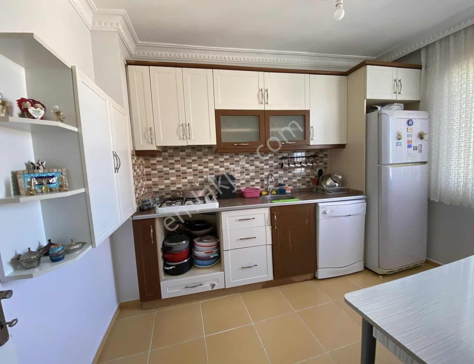 Refetbele Mah De 2+1 Geniş Ferah Satılık Daire — fotoğraf 21