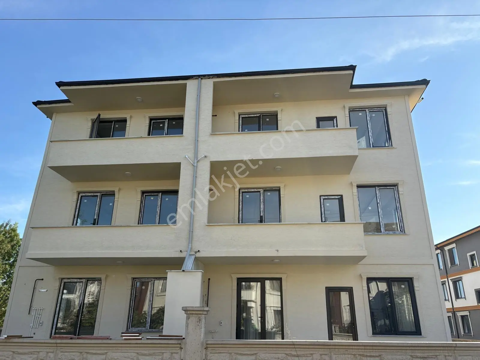 Sakarya Karasu Da Havuzlu Sitede Lüks Ara Kat 2+1 Daire — fotoğraf 4
