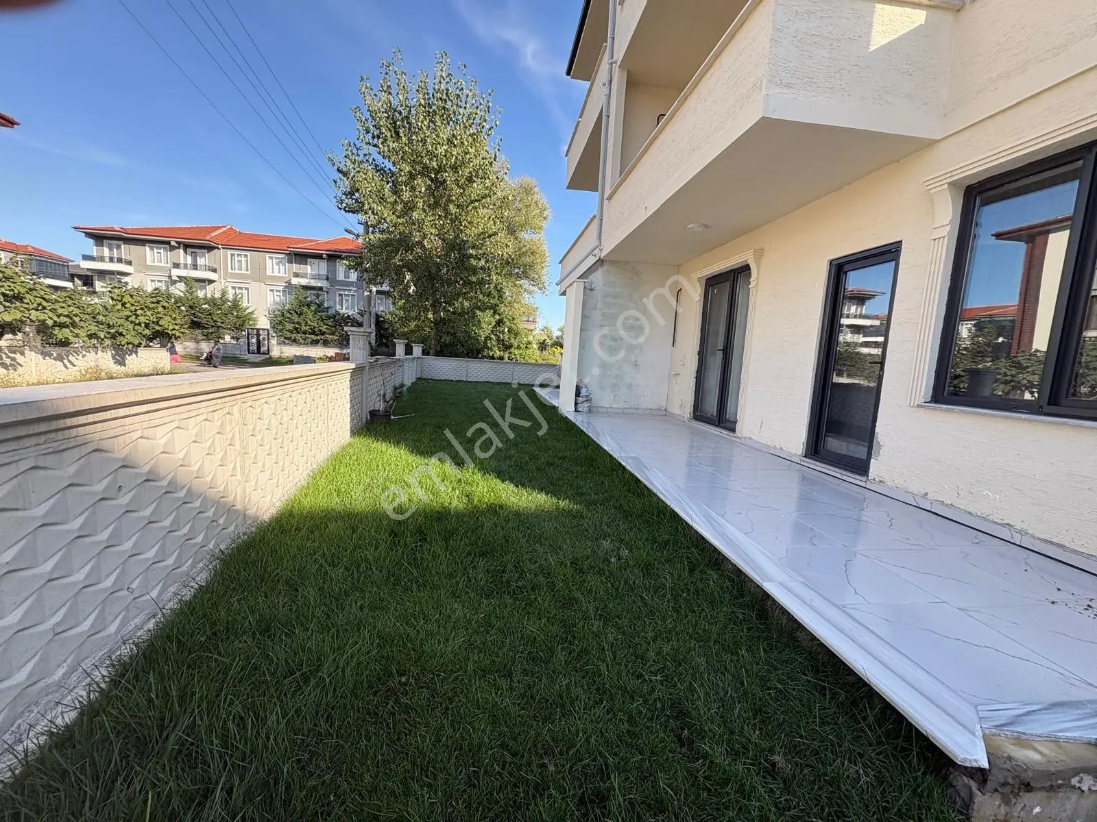 Sakarya Karasu Da Havuzlu Sitede Lüks Ara Kat 2+1 Daire — fotoğraf 5