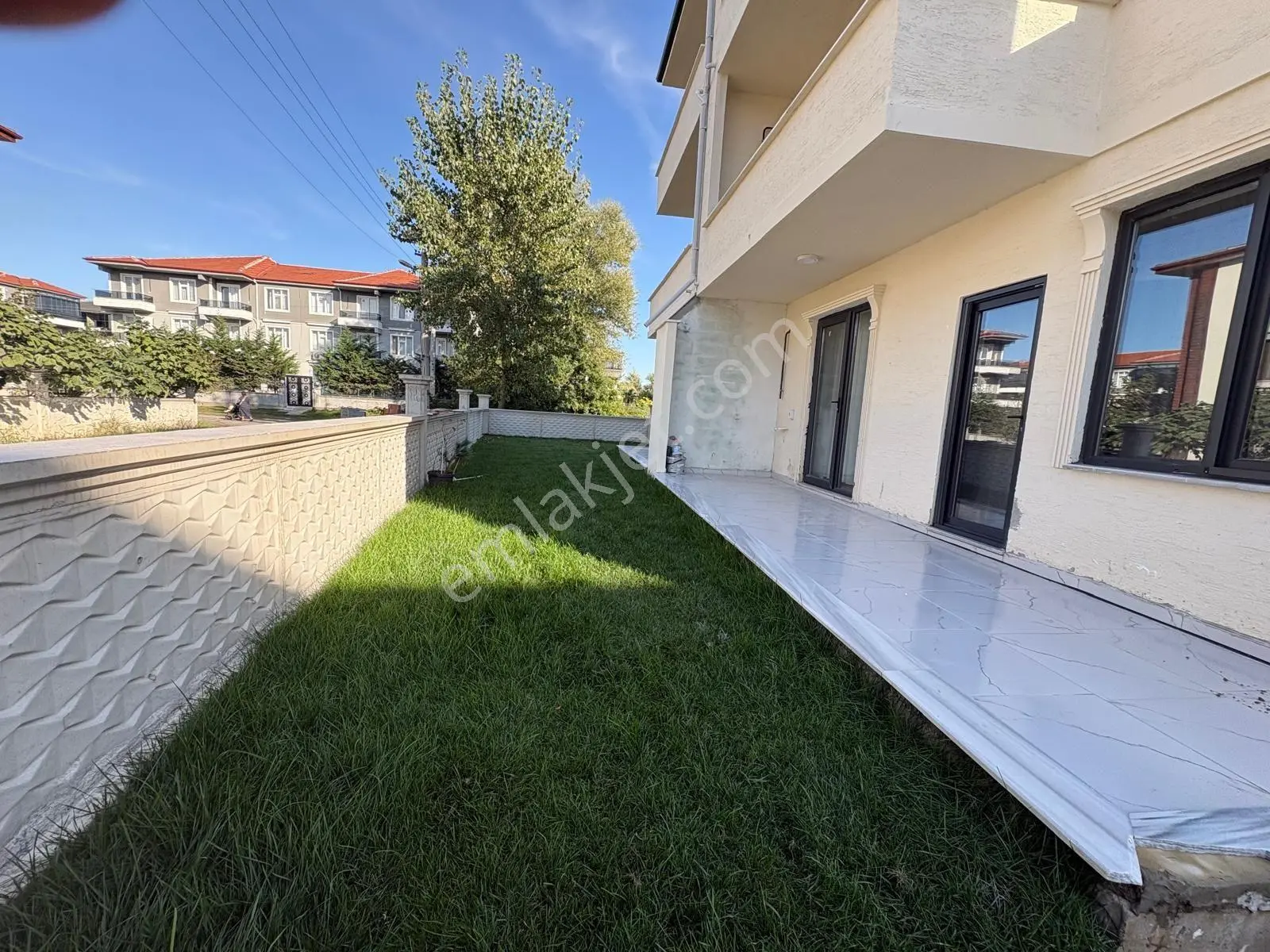 Sakarya Karasu Da Havuzlu Sitede Lüks Ara Kat 2+1 Daire — fotoğraf 6