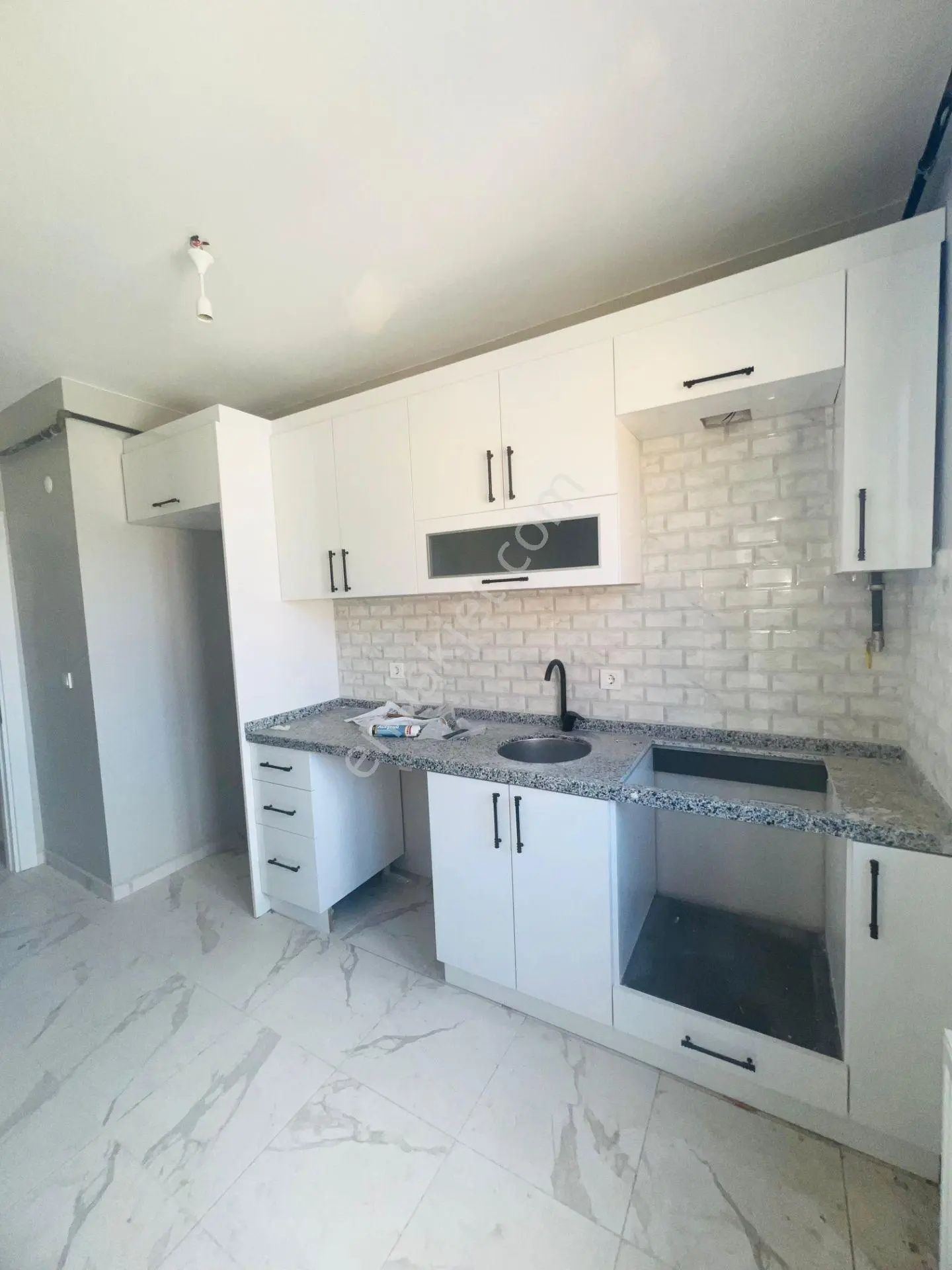 İstanbul Sancaktepe Yunusemre Mah Satılk 2+1 İskanlı Sıfır Daire — fotoğraf 9