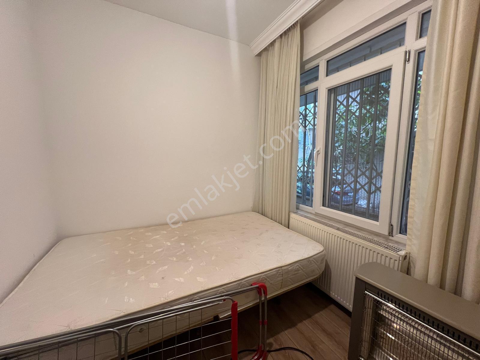 Oben'den Şenesenevler Kocayol Caddesi Üzerinde 2+1 Net 75 M² — fotoğraf 26