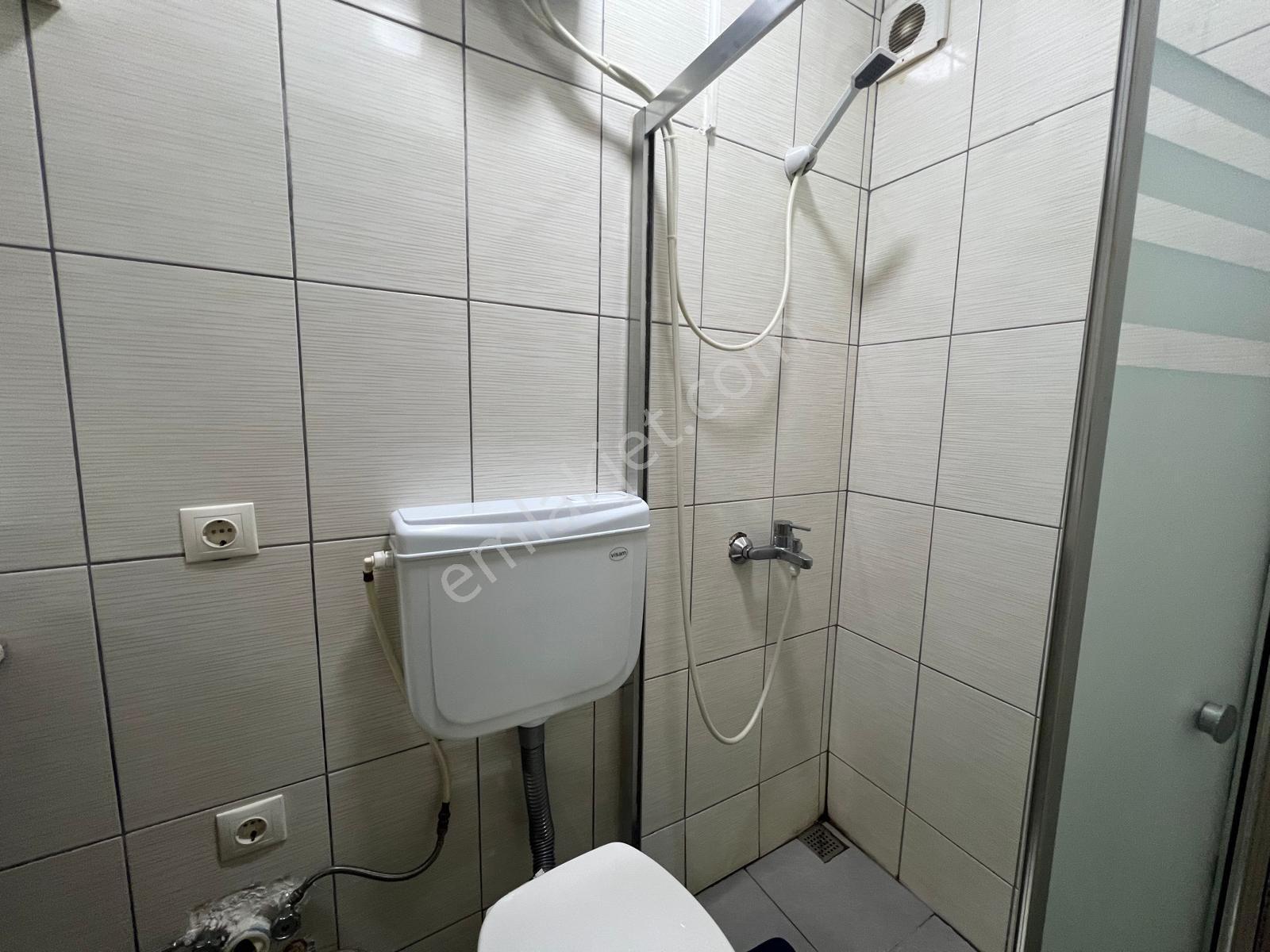 Oben'den Şenesenevler Kocayol Caddesi Üzerinde 2+1 Net 75 M² — fotoğraf 32