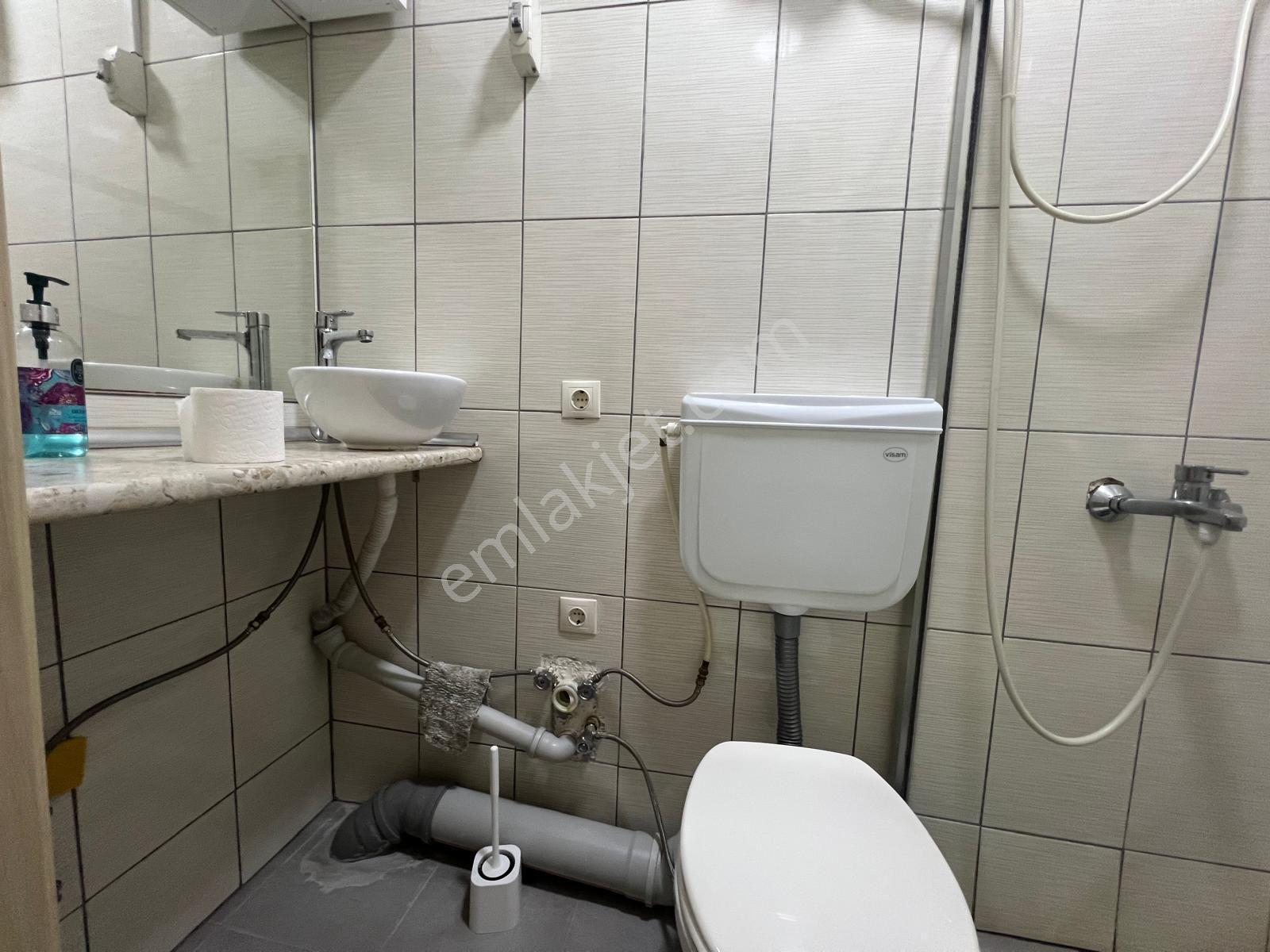 Oben'den Şenesenevler Kocayol Caddesi Üzerinde 2+1 Net 75 M² — fotoğraf 33