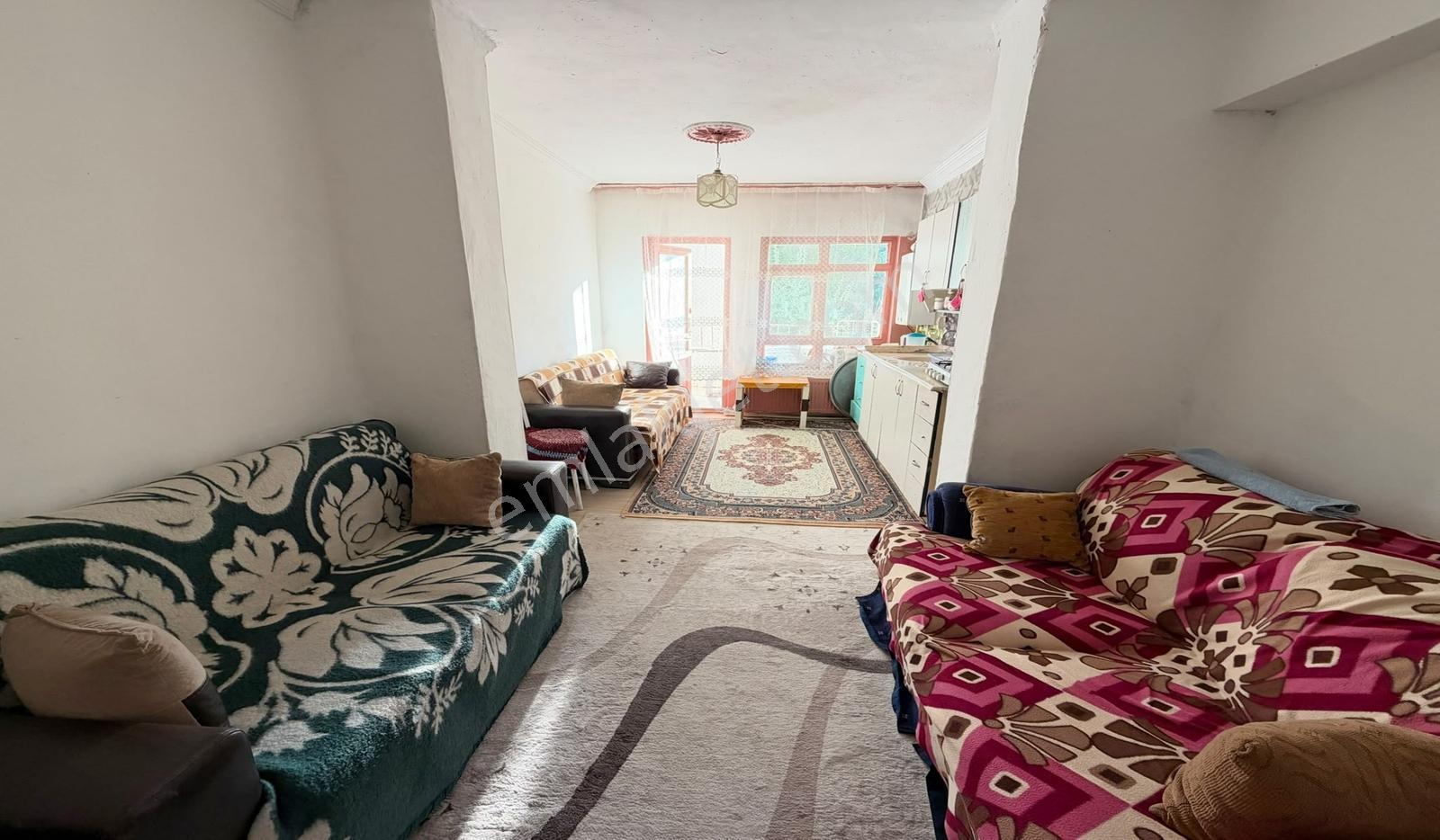 Ufuktepe Acil Cadde Üzeri Kat Konumunda Altında Daire Var — fotoğraf 20