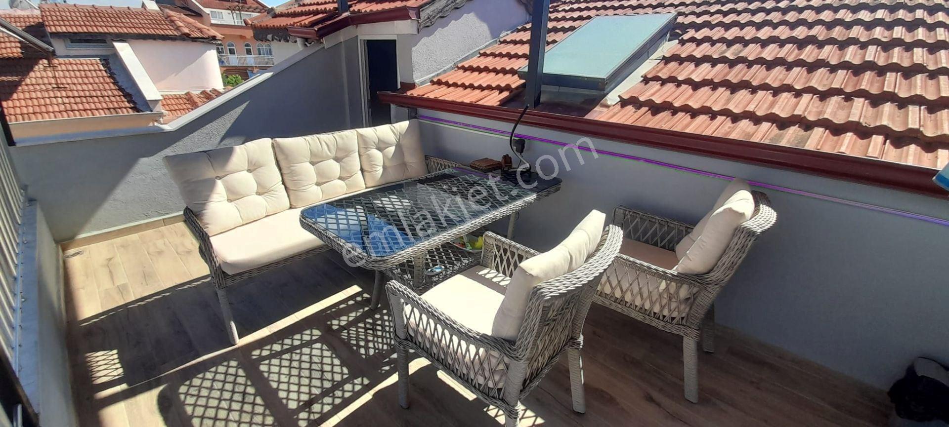 Stop’tan Foça Mh. Havuzlu Sitede Satılık Lüks 3+1 Çatı Dubleksi — fotoğraf 18