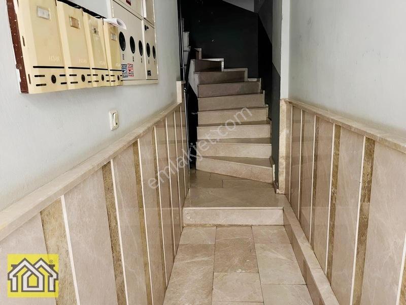 Agora Avm Karşısı Çift Cephe Aydınlık Ferah 3+1 — fotoğraf 2