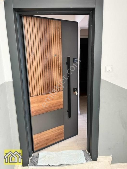 Agora Avm Karşısı Çift Cephe Aydınlık Ferah 3+1 — fotoğraf 3