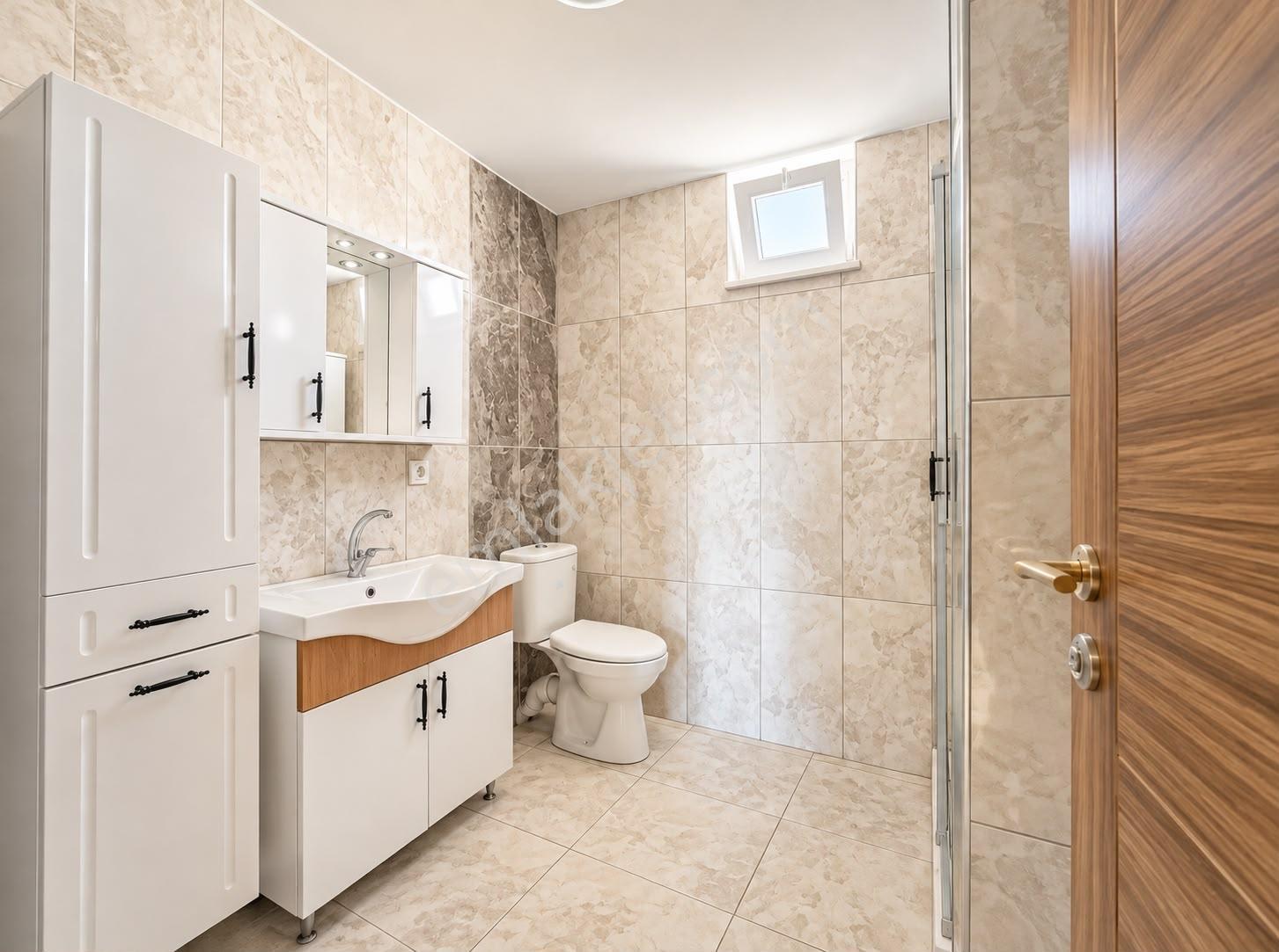 Hürriyet Salı Pazarı Civarı 6 Yıllık 2+1 95 M2 Satılık Boş Daire — fotoğraf 9