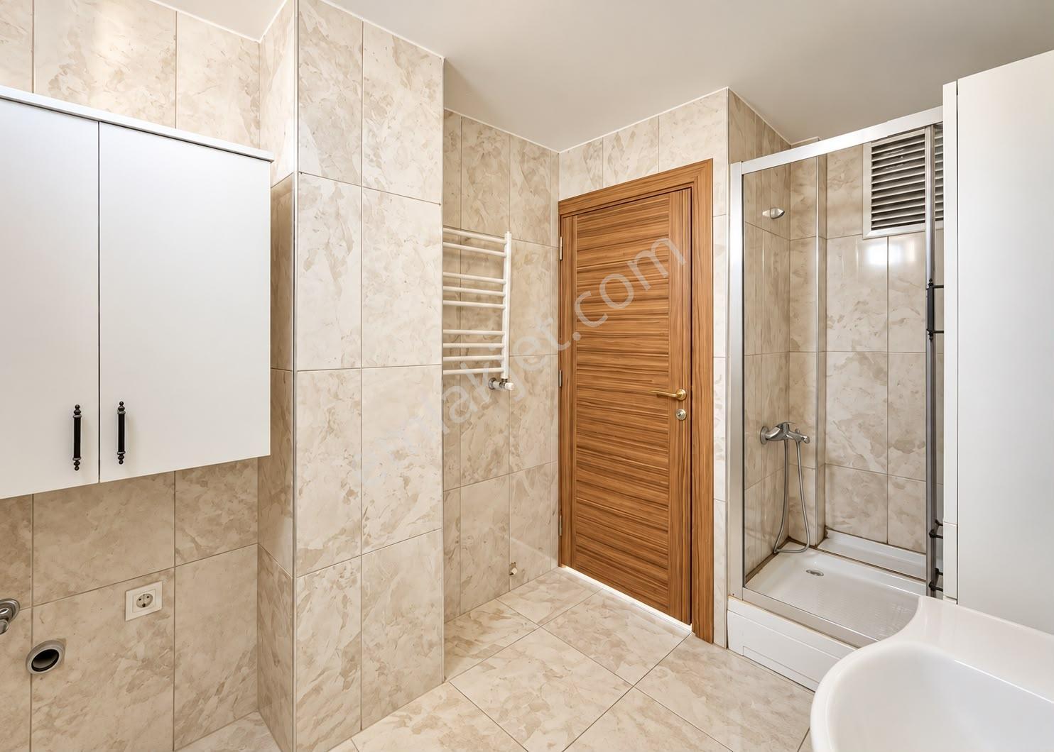 Hürriyet Salı Pazarı Civarı 6 Yıllık 2+1 95 M2 Satılık Boş Daire — fotoğraf 10