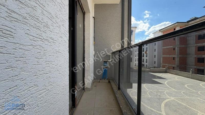 Tekirdağ Atatürk Mahallesinde Site İçerisinde Satılık 1+1 Daire — fotoğraf 15