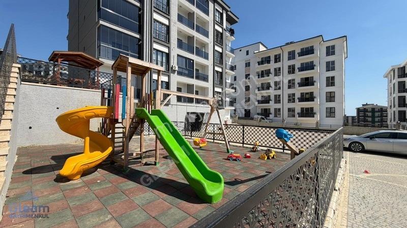 Tekirdağ Atatürk Mahallesinde Site İçerisinde Satılık 1+1 Daire — fotoğraf 22