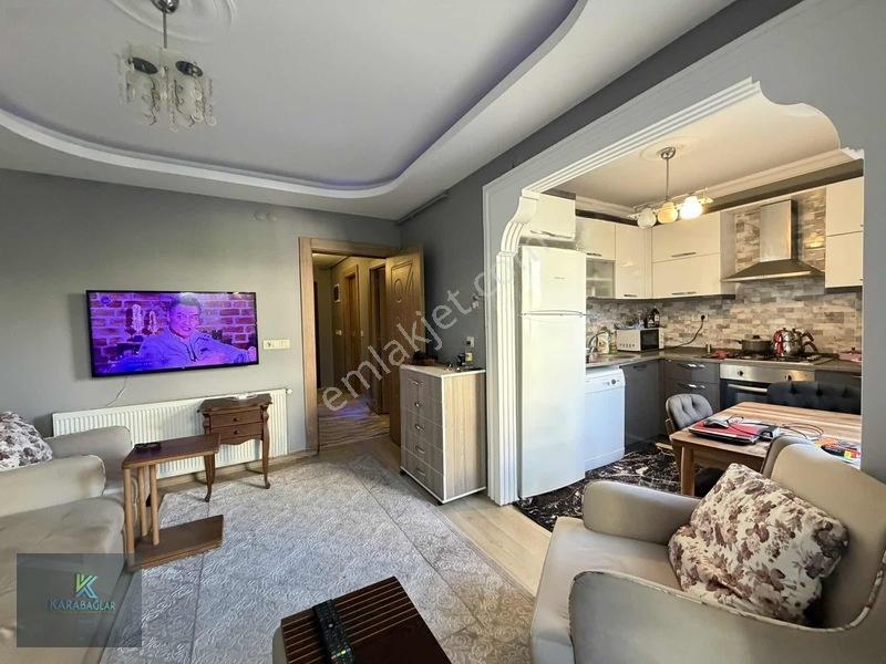 Menderes Belediye Yakını 2+1 Yüksek Giriş Yeni Bina Otoparklı — fotoğraf 20