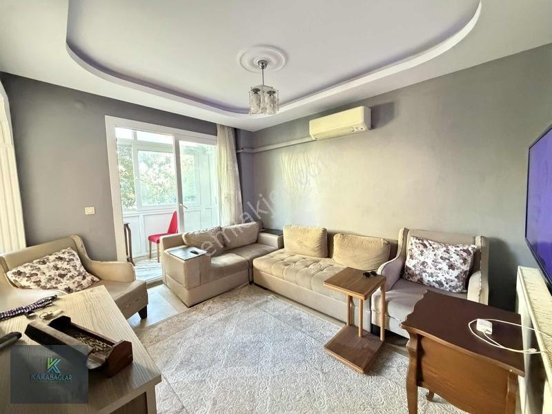 Menderes Belediye Yakını 2+1 Yüksek Giriş Yeni Bina Otoparklı — fotoğraf 22