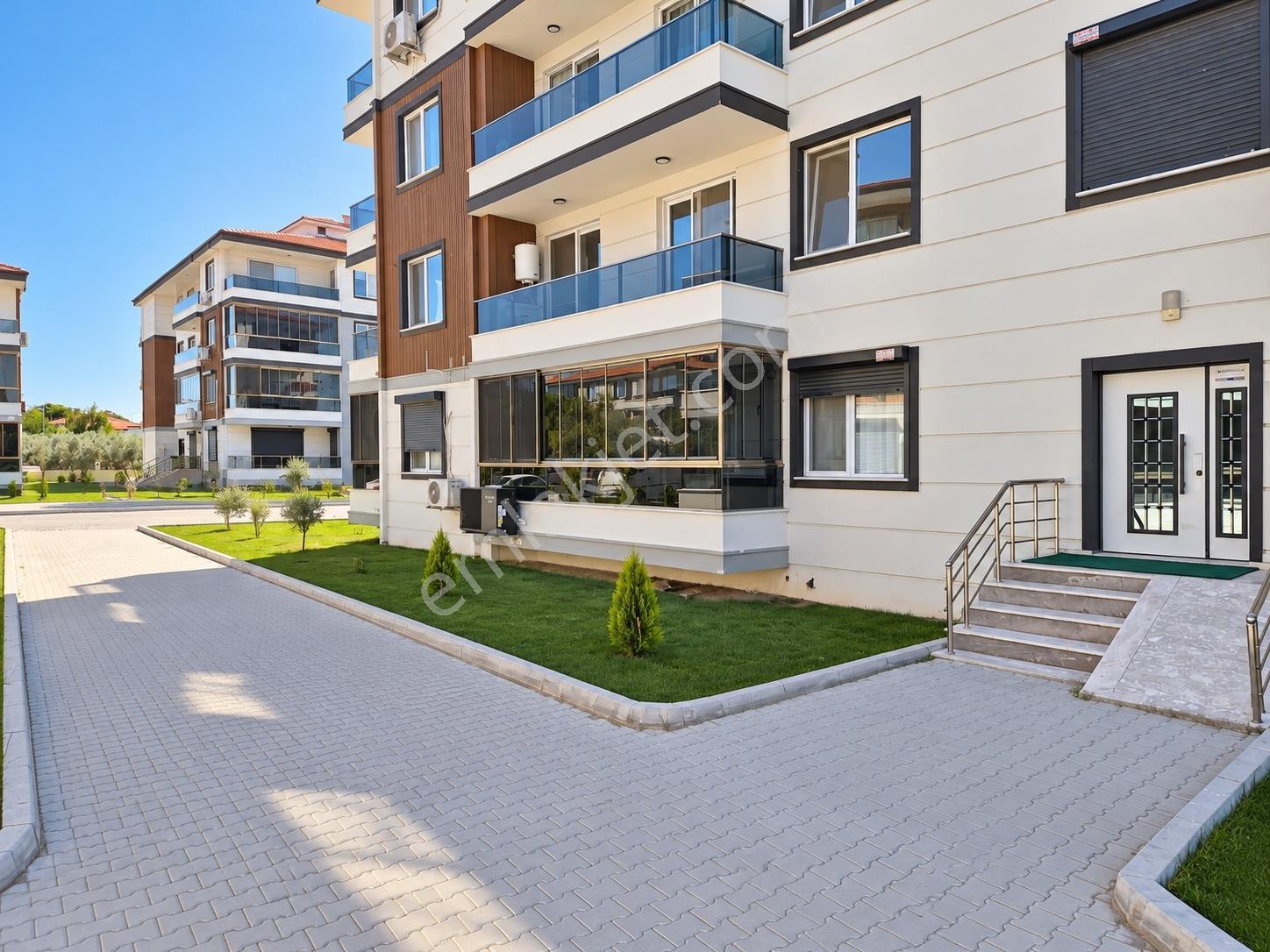 Umas Solutıon'dan Site İçerisinde - Ferah Ve Konforlu 3+1 Daire — fotoğraf 2