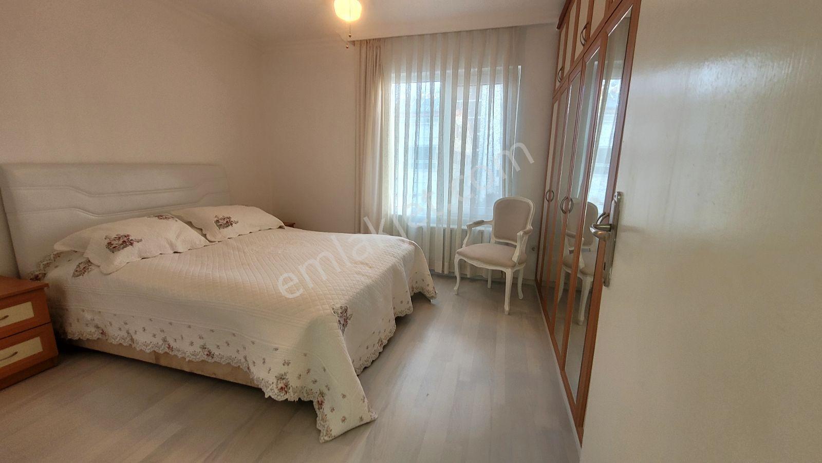 Deniz Manzaralı, Eşyalı Satılık Daire — fotoğraf 16