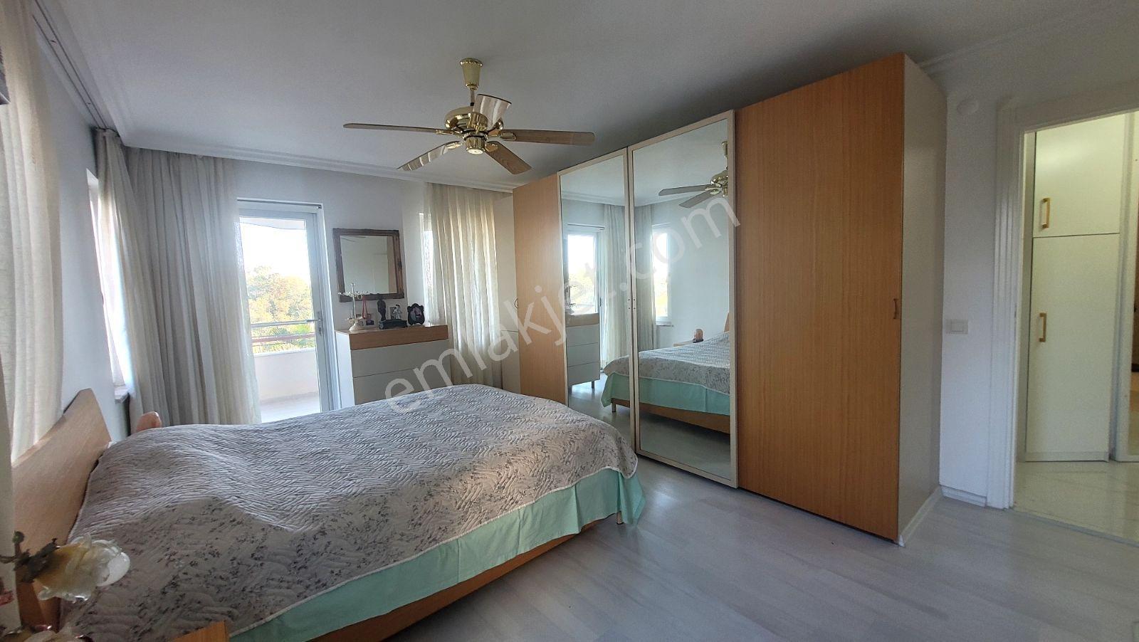 Deniz Manzaralı, Eşyalı Satılık Daire — fotoğraf 21