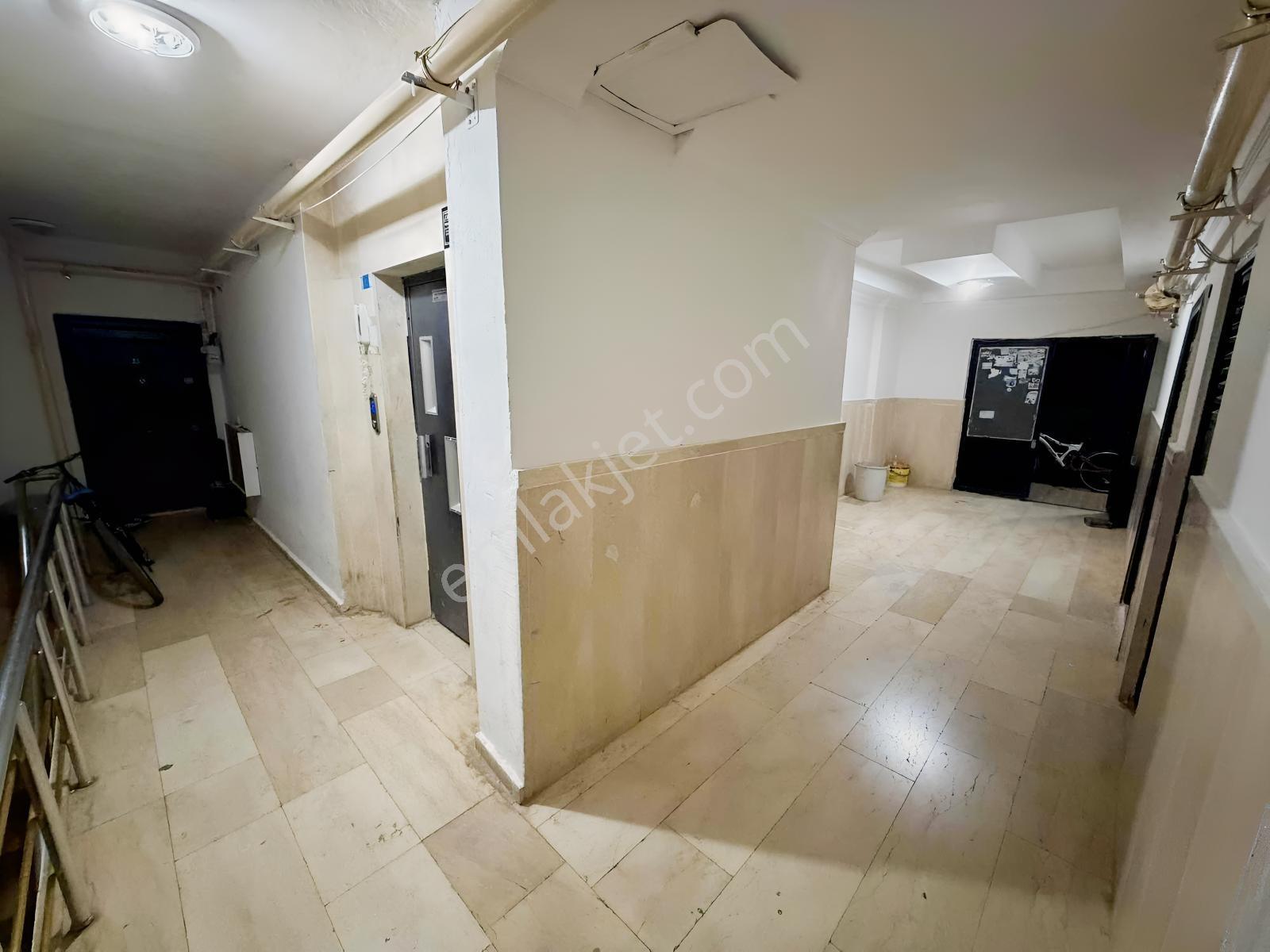 Sürer Emlak`tan Satılık 3+1 Daire`miz Merkezi Konumda Kalmakta — fotoğraf 9