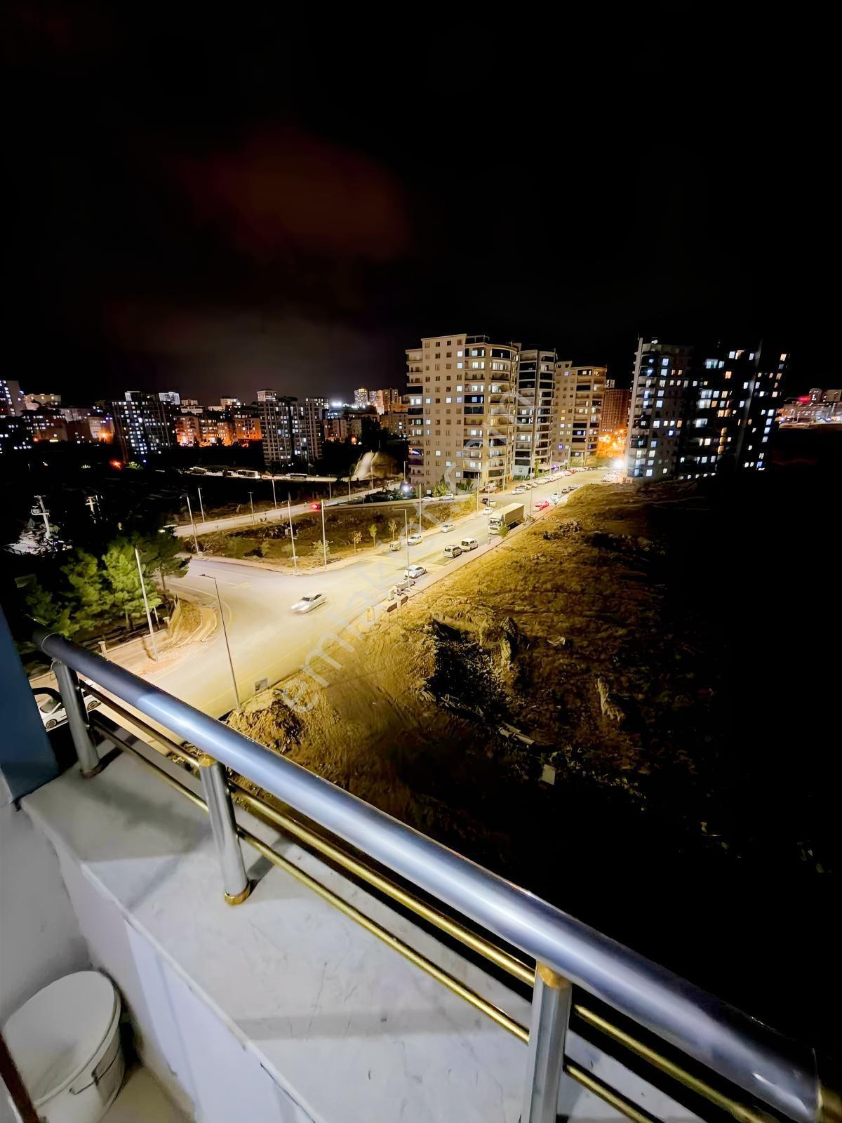 Sürer Emlak`tan Satılık 3+1 Daire`miz Merkezi Konumda Kalmakta — fotoğraf 18