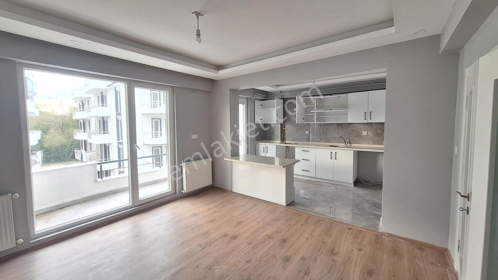 Kartepe Arslanbey'de 2+1 Ara Kat Satılık Daıre — fotoğraf 9