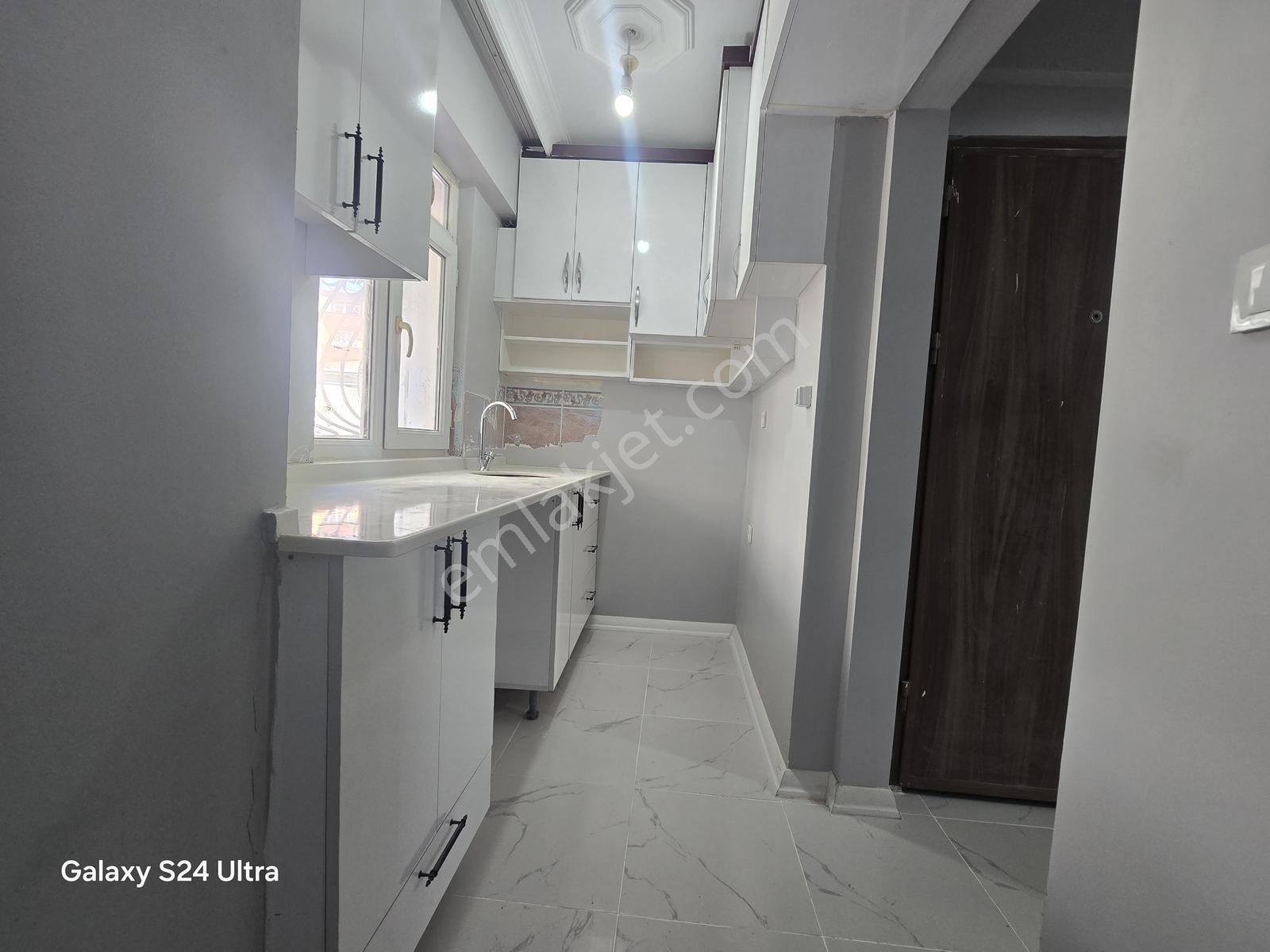 Pusula İnş.tan 50 Yıl Mah Balkonlu 80m2 Yuksek Griş Kat Daire — fotoğraf 8