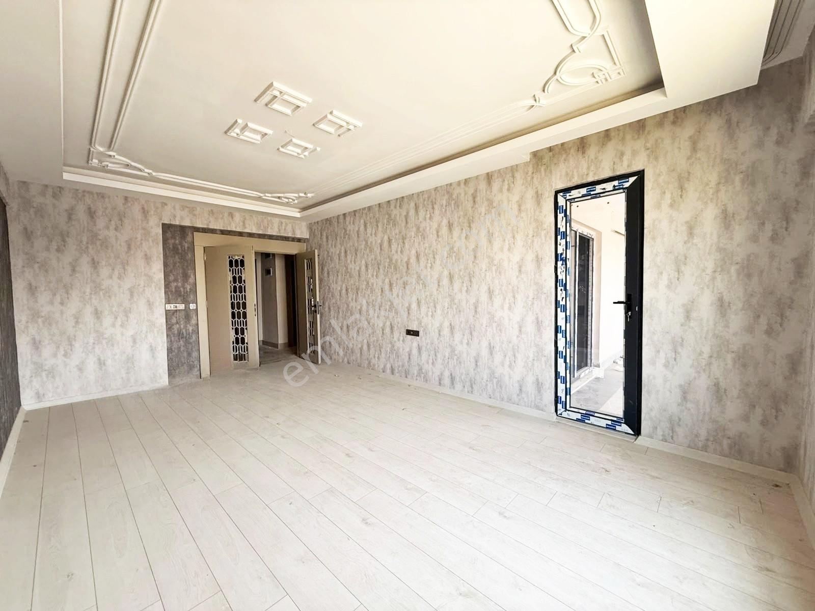 Karacaahmet'te Cadde Üzr.yerden Isıtma Geniş Cam Balkon Lüx 2+1 — fotoğraf 31