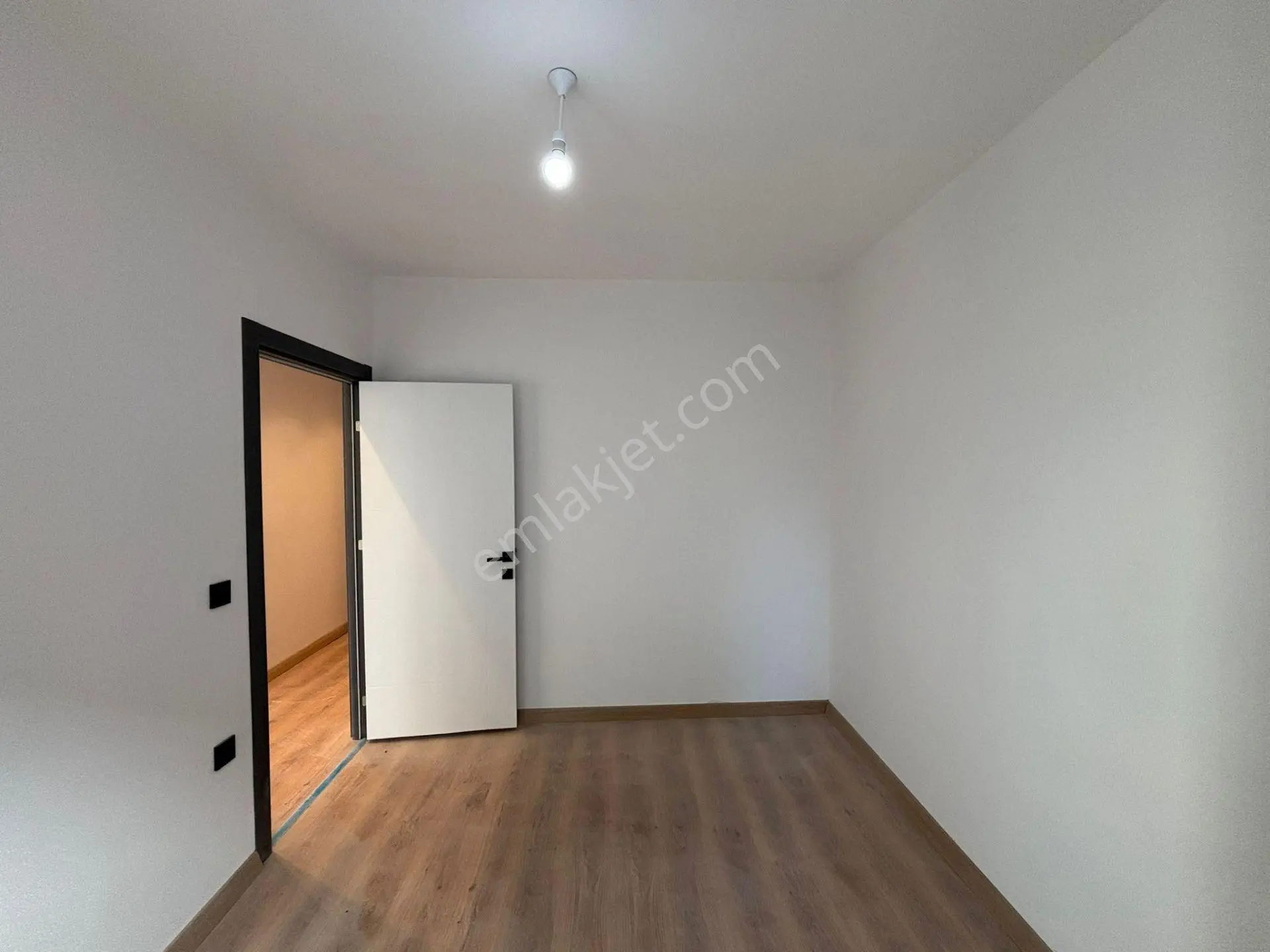 **eryıldız İnşaat'tan**acill Hükümet Binası,adliye & Devlet Hastanesi Yanı 1+1** — fotoğraf 23