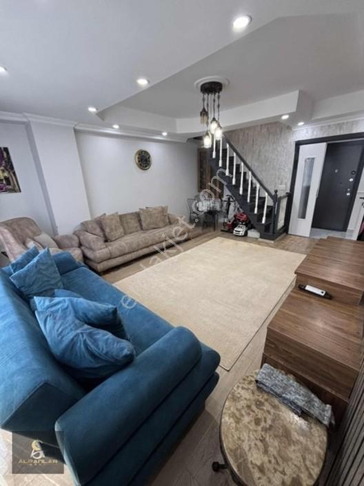 İstasyon Mah. Gültepede 4+2 Satılık 200 M2 Dubleks Daire — fotoğraf 5