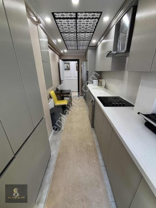 İstasyon Mah. Gültepede 4+2 Satılık 200 M2 Dubleks Daire — fotoğraf 13