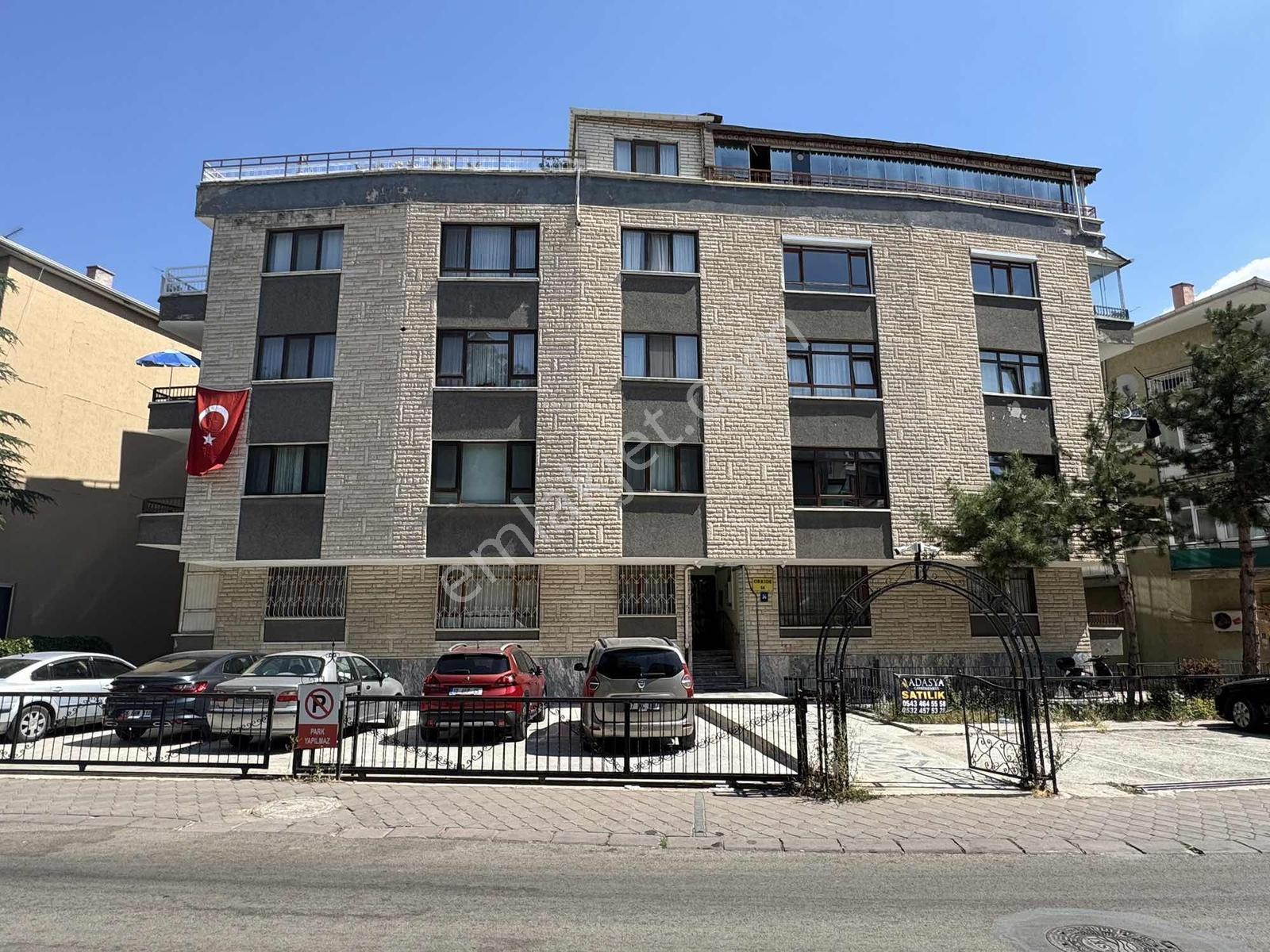 Gazino Da Metroya 5 Dk Yürüme Mesafesinde Dubleks Satılık Daire