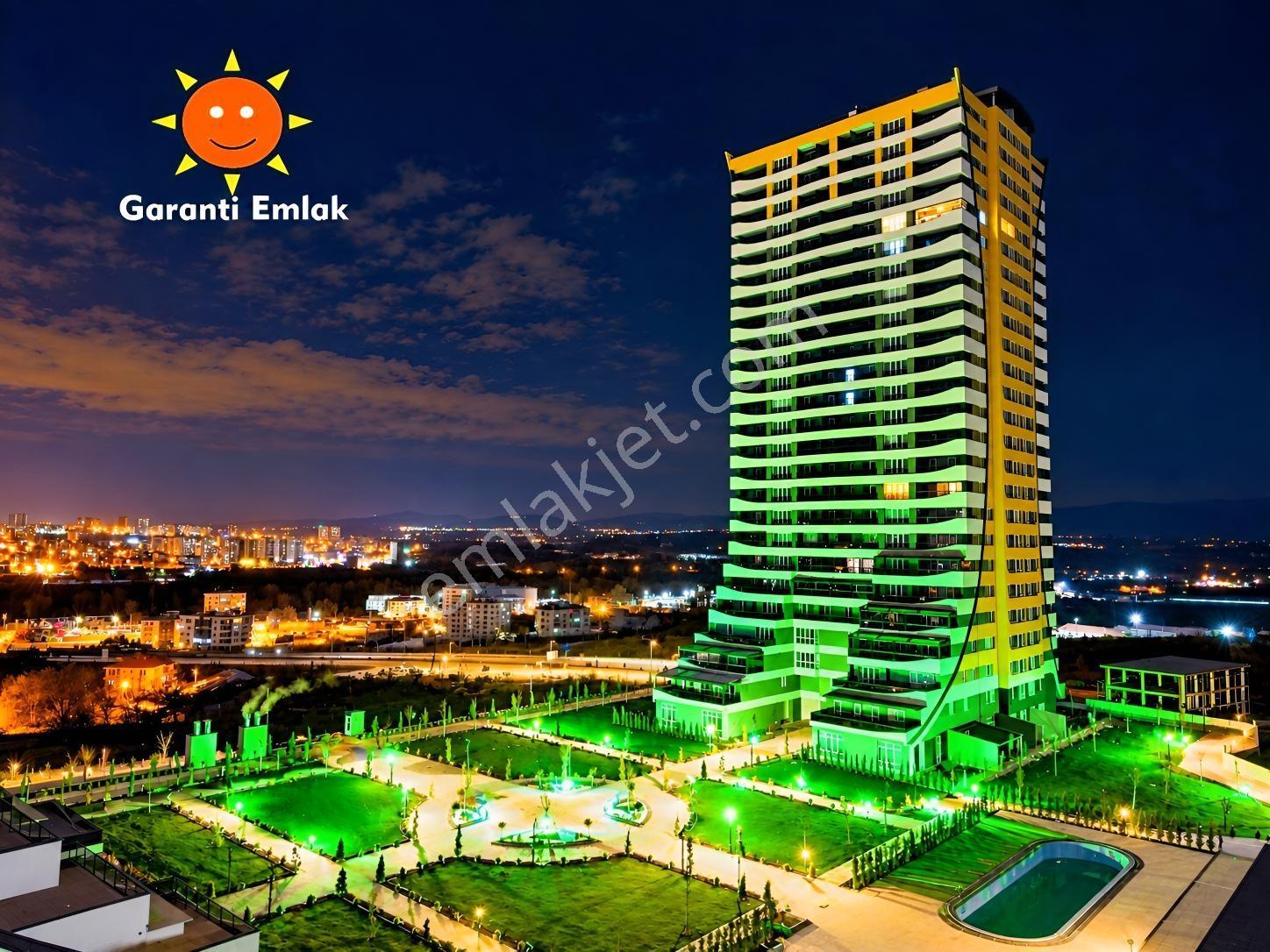 _║garanti Emlak'tan - Huzur Towers'ta - Sitenin En Büyük Dairesi — fotoğraf 3