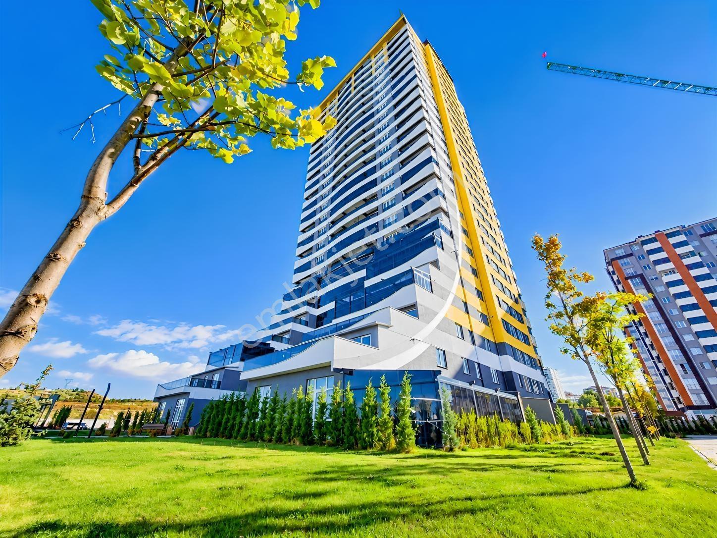 _║garanti Emlak'tan - Huzur Towers'ta - Sitenin En Büyük Dairesi — fotoğraf 6