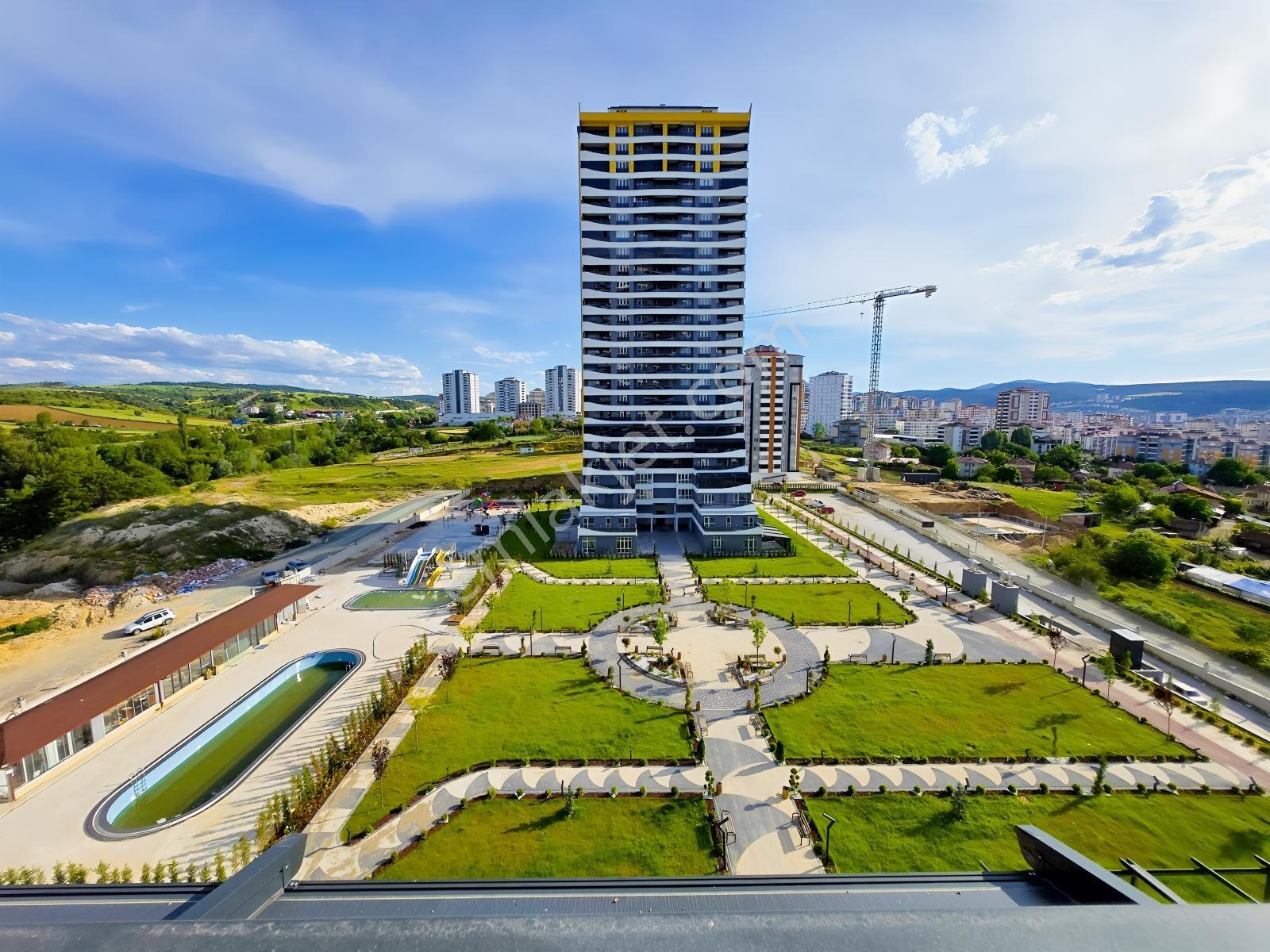 _║garanti Emlak'tan - Huzur Towers'ta - Sitenin En Büyük Dairesi — fotoğraf 18