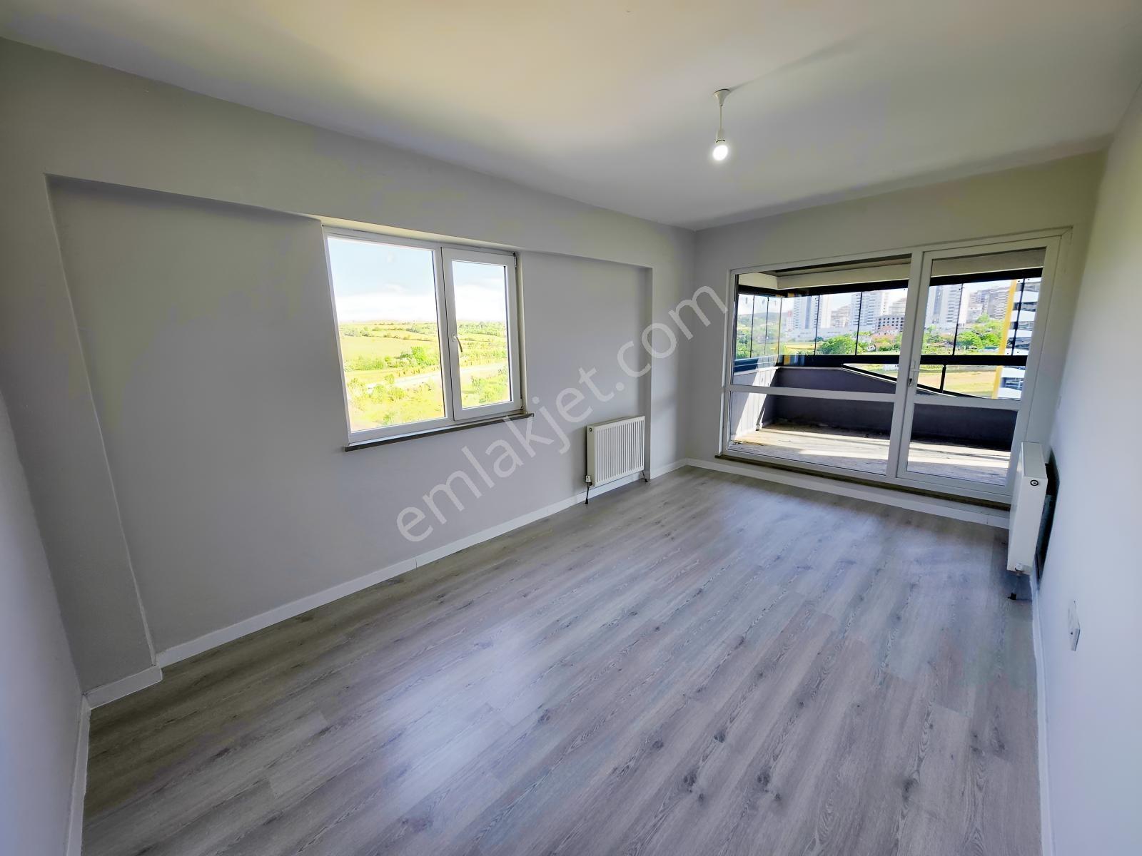 _║garanti Emlak'tan - Huzur Towers'ta - Sitenin En Büyük Dairesi — fotoğraf 32