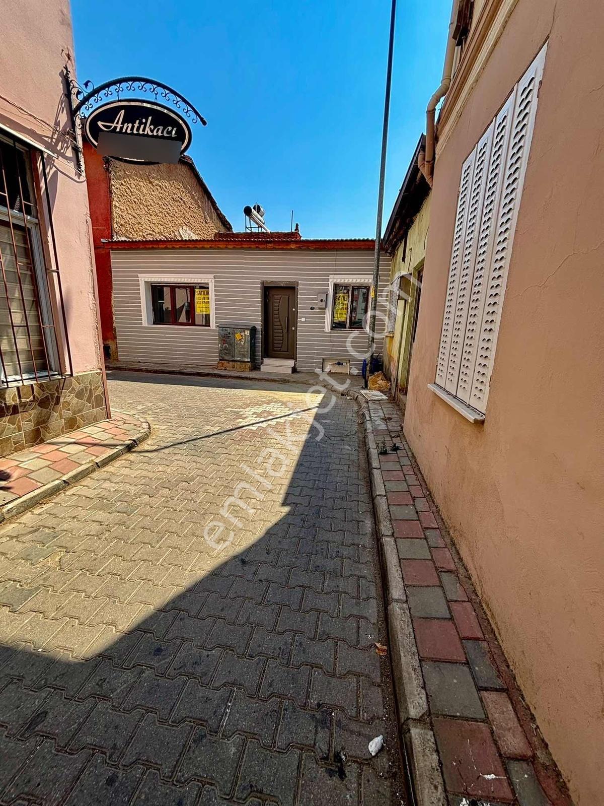 Merkezde Harika Satılık Müstakil Ev — fotoğraf 2