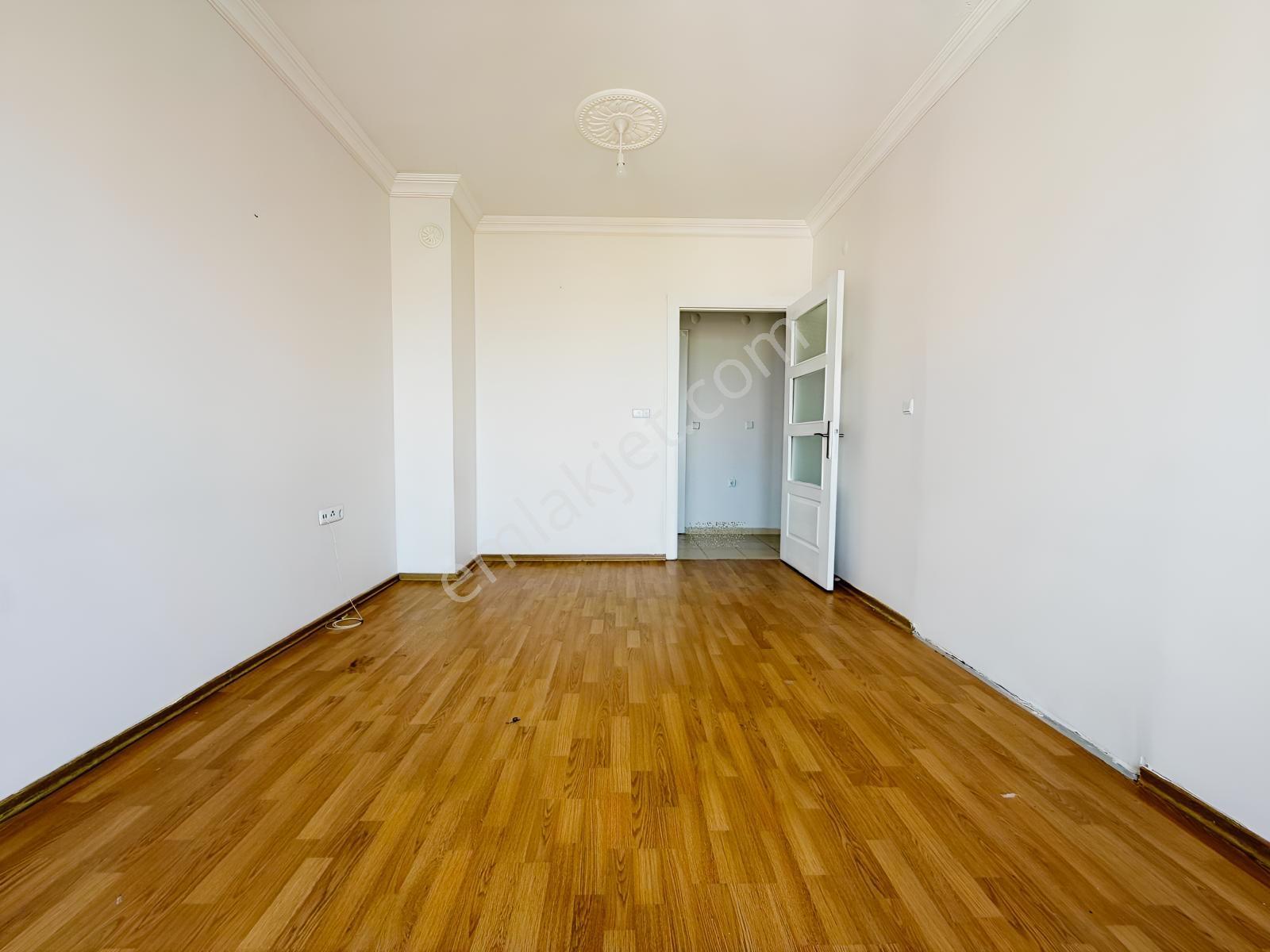 Ulukaya*ankara Manzaralı Masrafsız 10.kat 2+1 Ferah Daire — fotoğraf 2